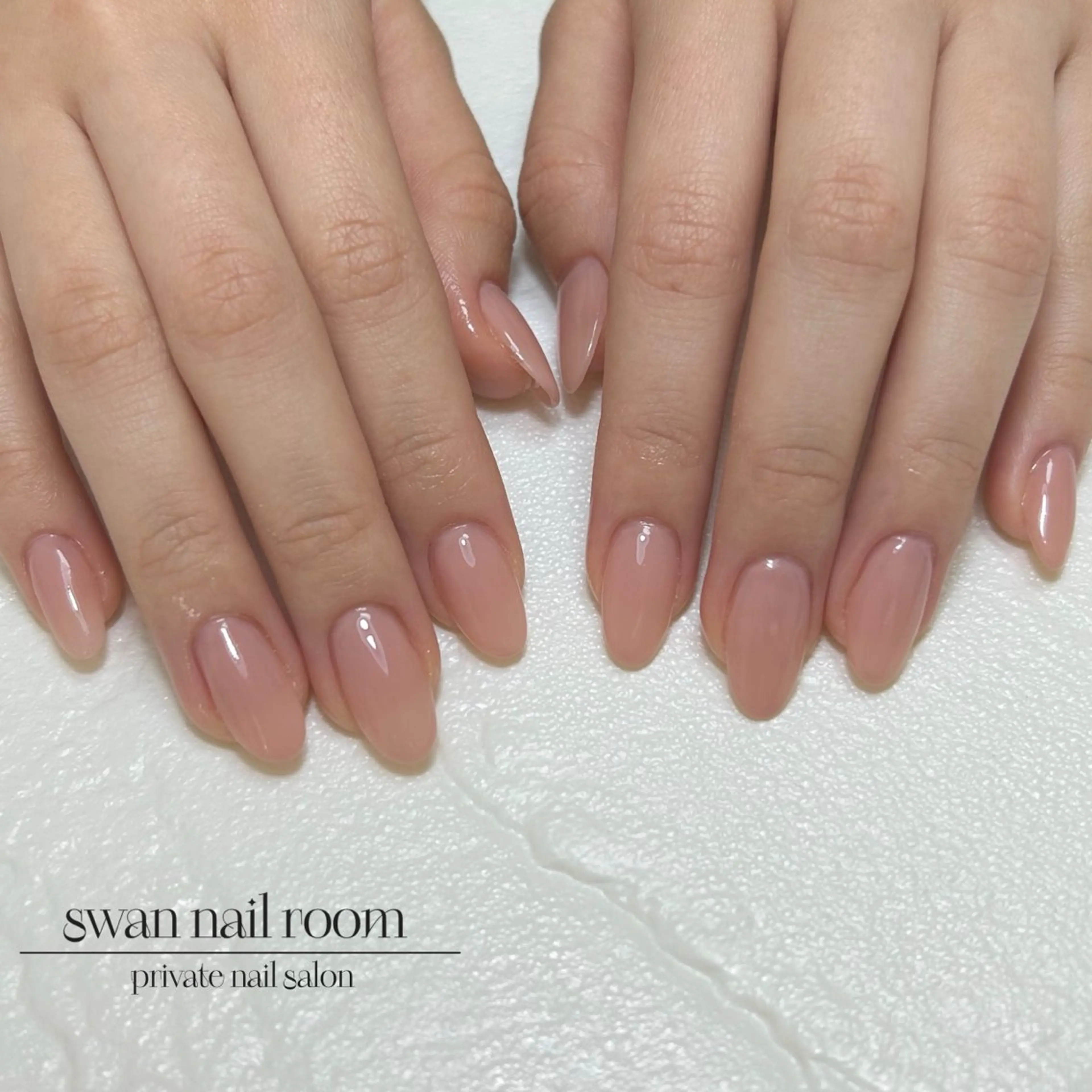ネイル ワンカラーネイル swan  nail room所属・swan nail roomのネイルデザイン