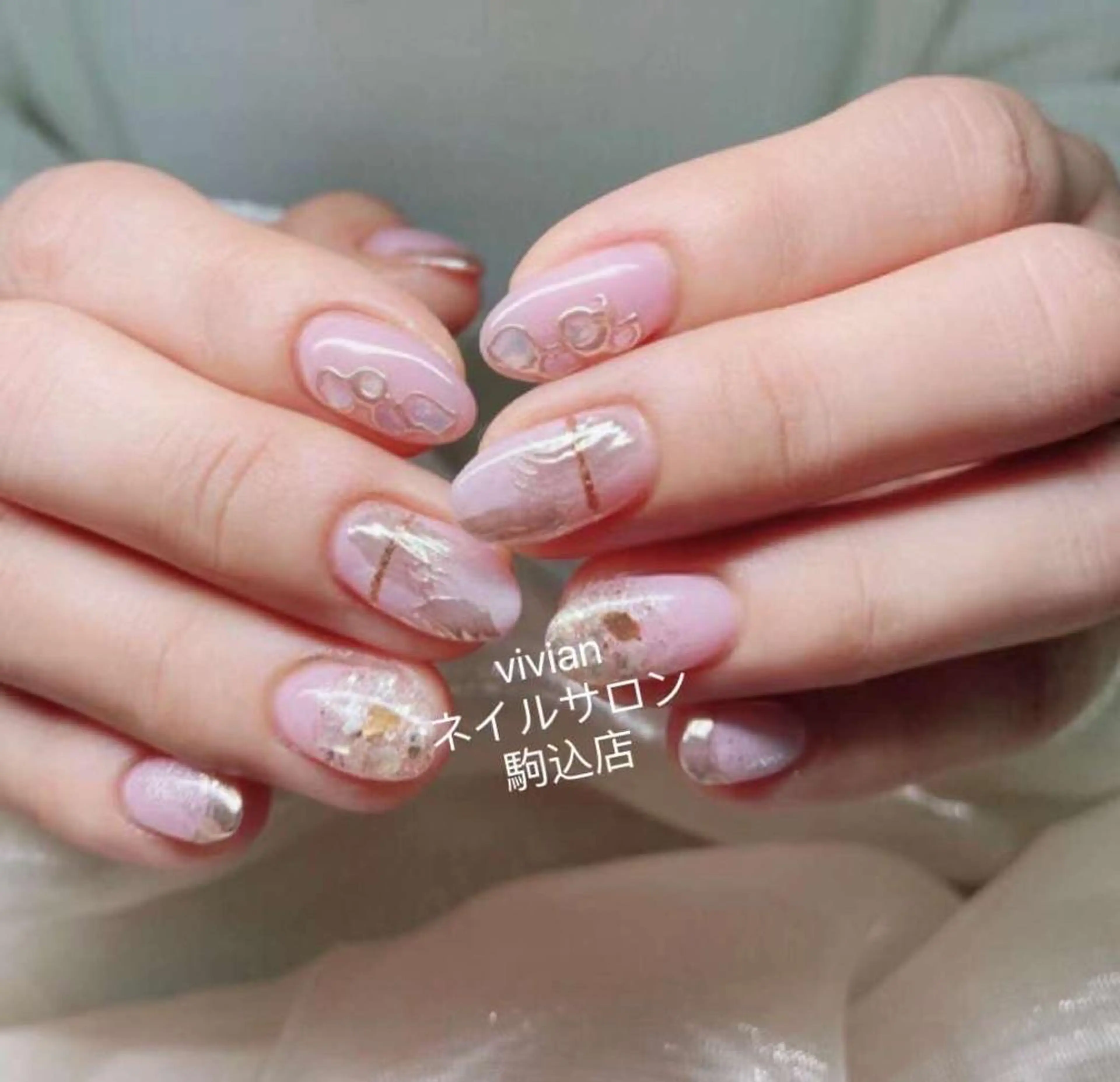 ネイル ハンドネイル リ サのネイルデザイン