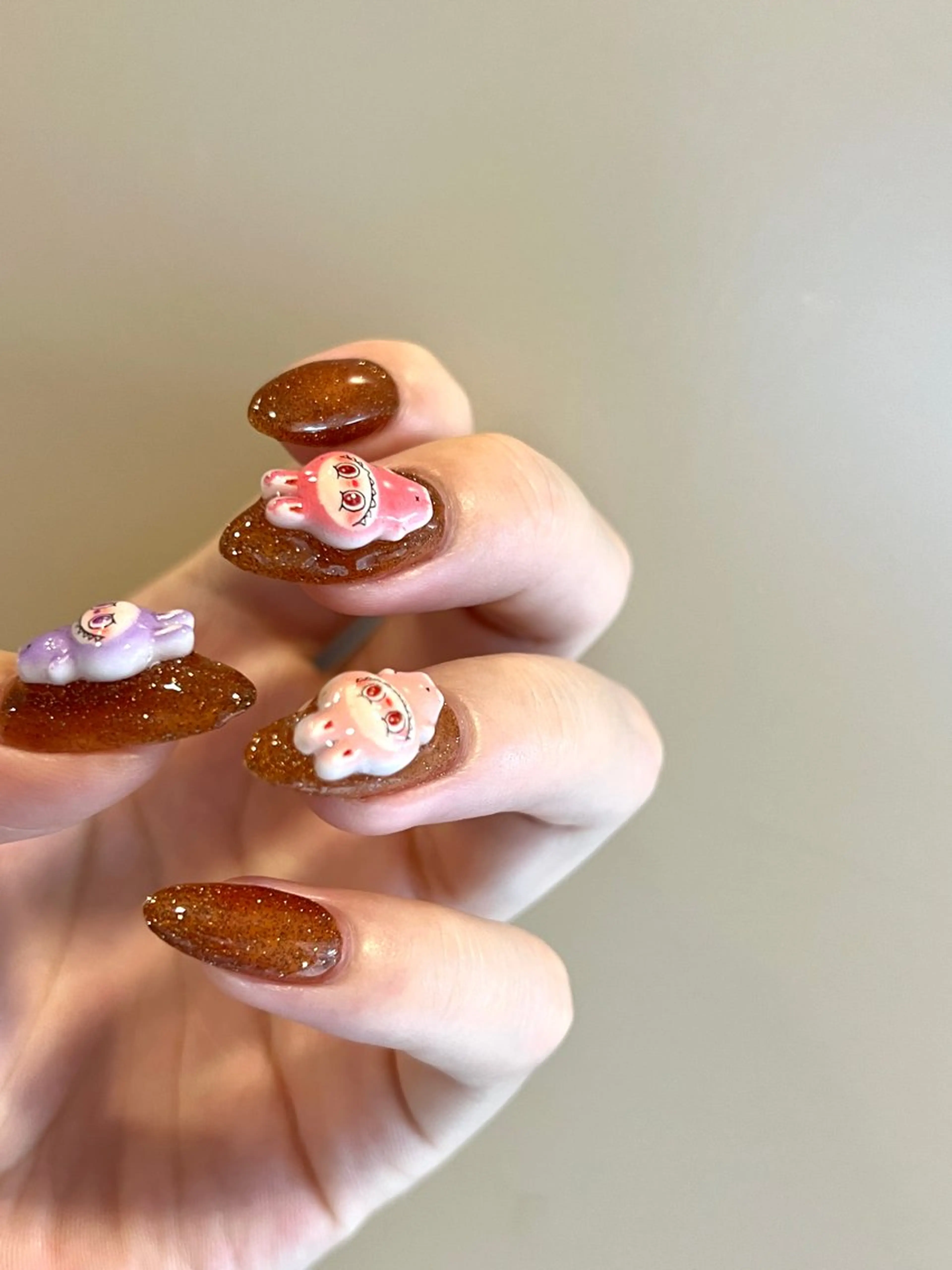 ネイル 持ち込み ハンドネイル ANNE 綾瀬店 yumenaのネイルデザイン