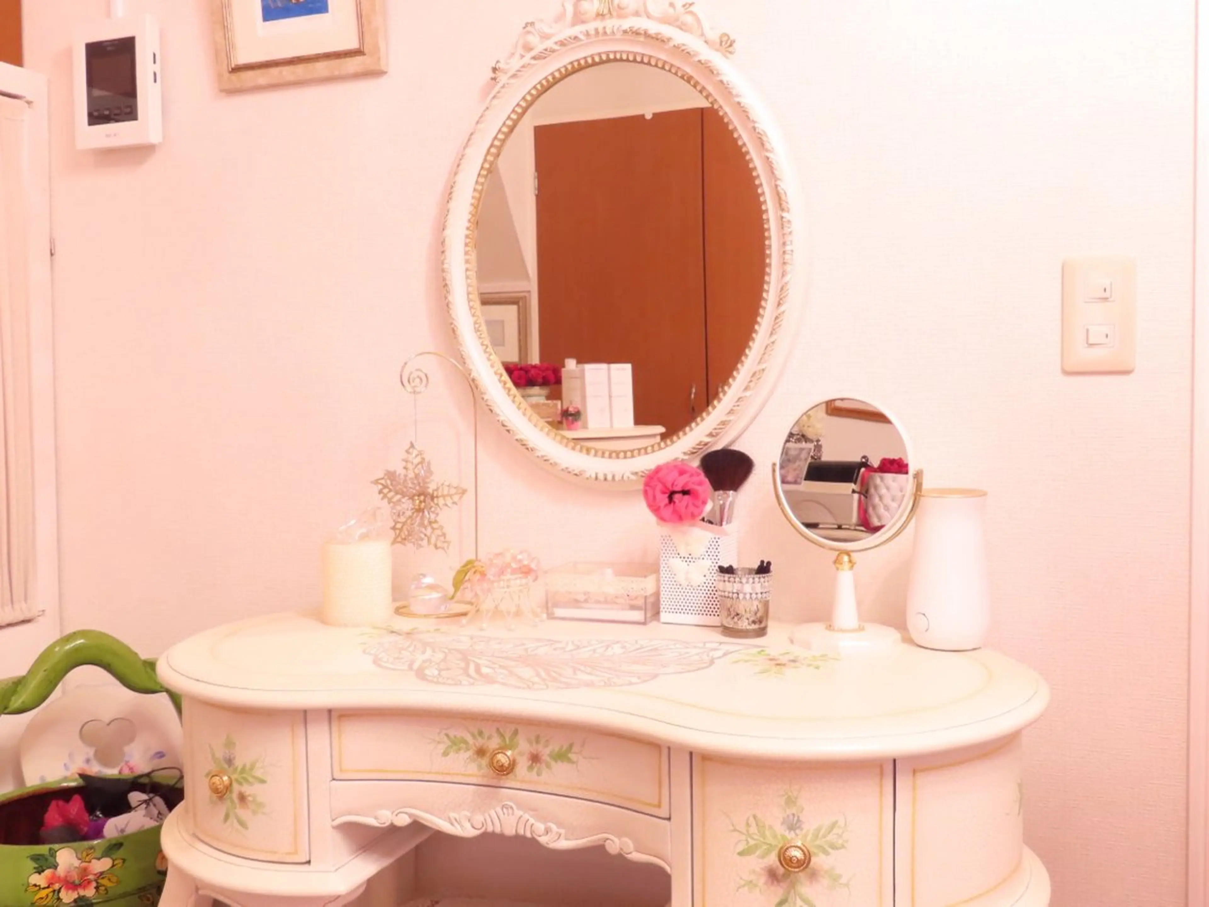 Lis Roseフェイシャルサロン所属・Lis Rose🥀 フェイシャルサロンのエステ・リラクイメージ