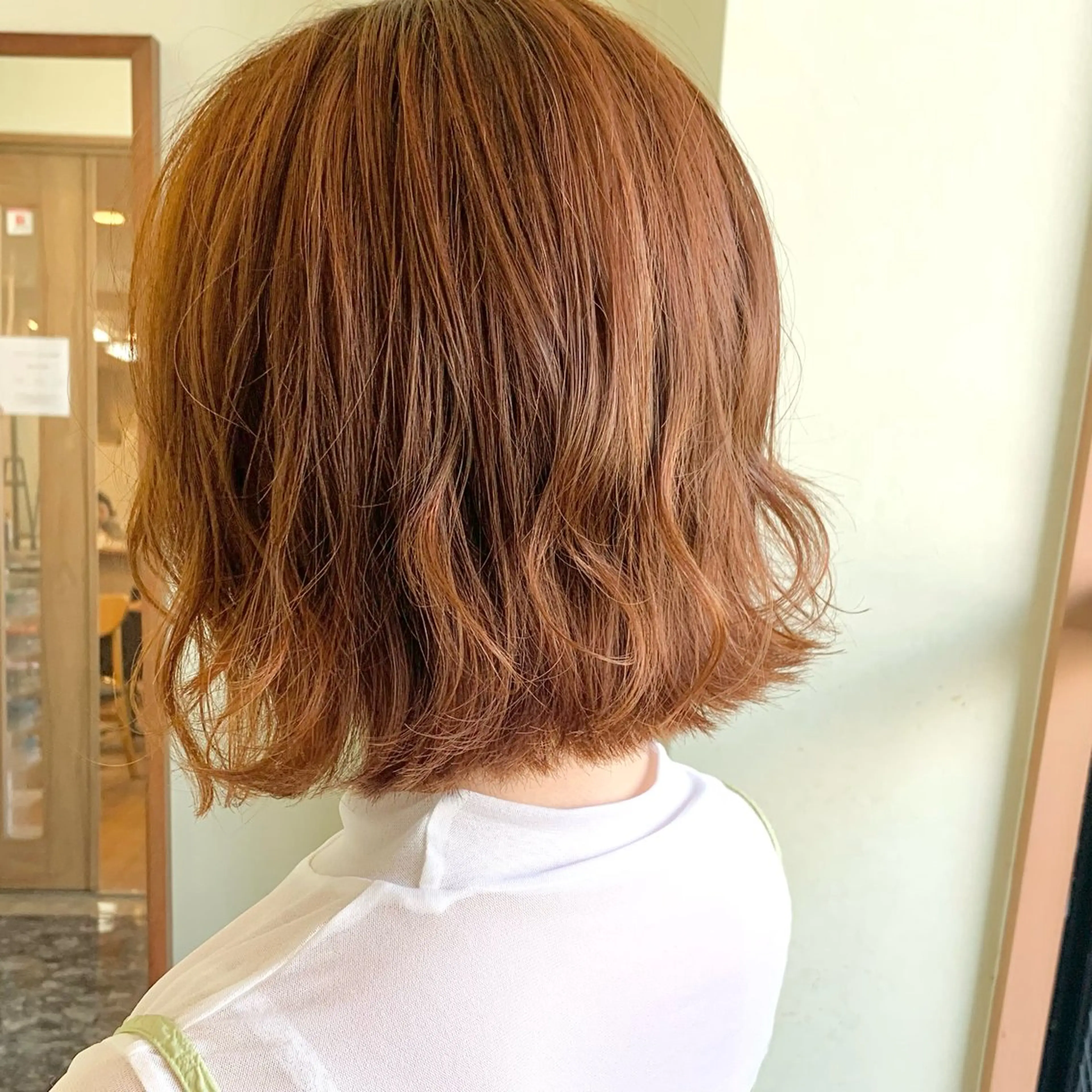 ショート カラー カット ヘアカラー NUMBER_ ユイナのヘアスタイル