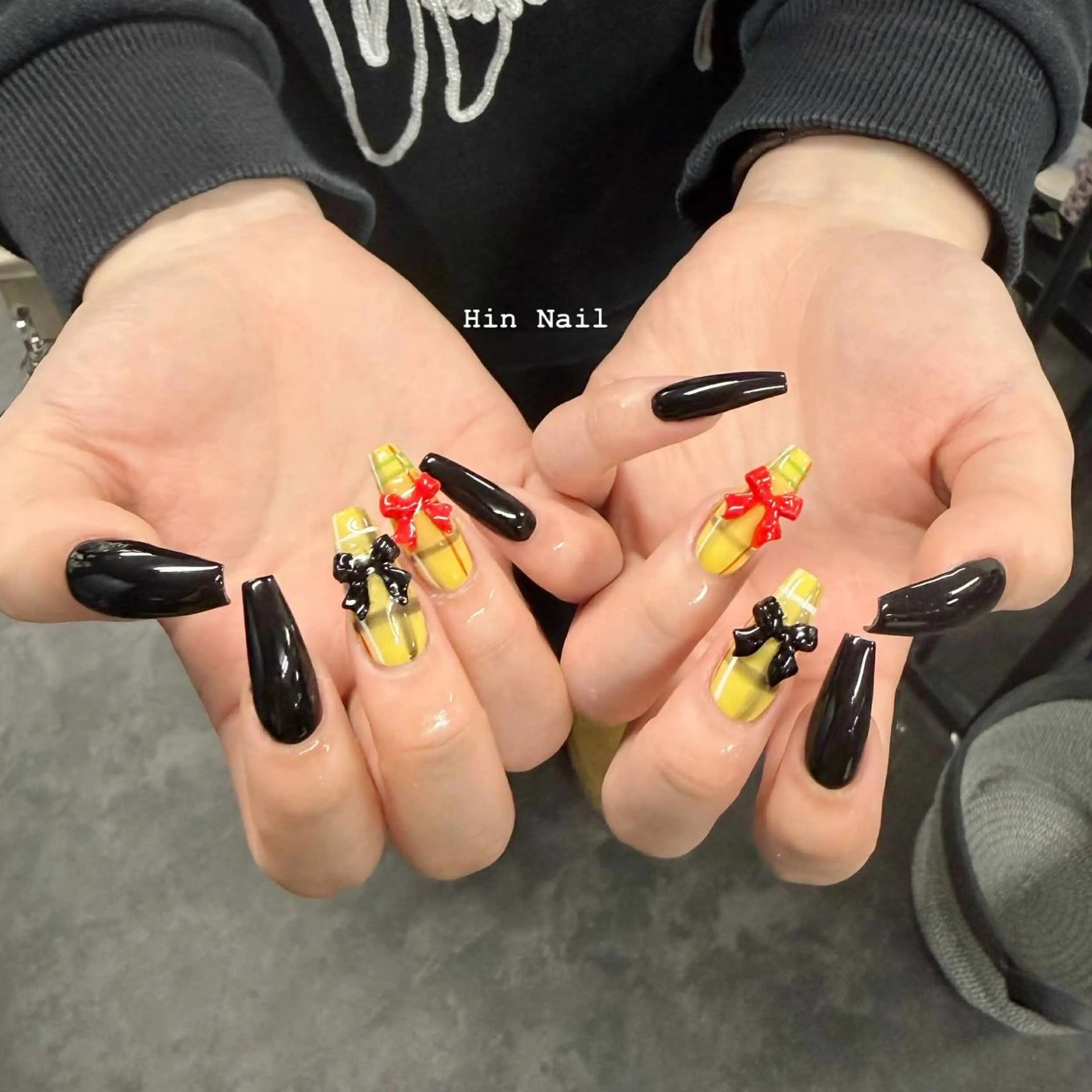 ネイル ハンドネイル HIN NAILのネイルデザイン