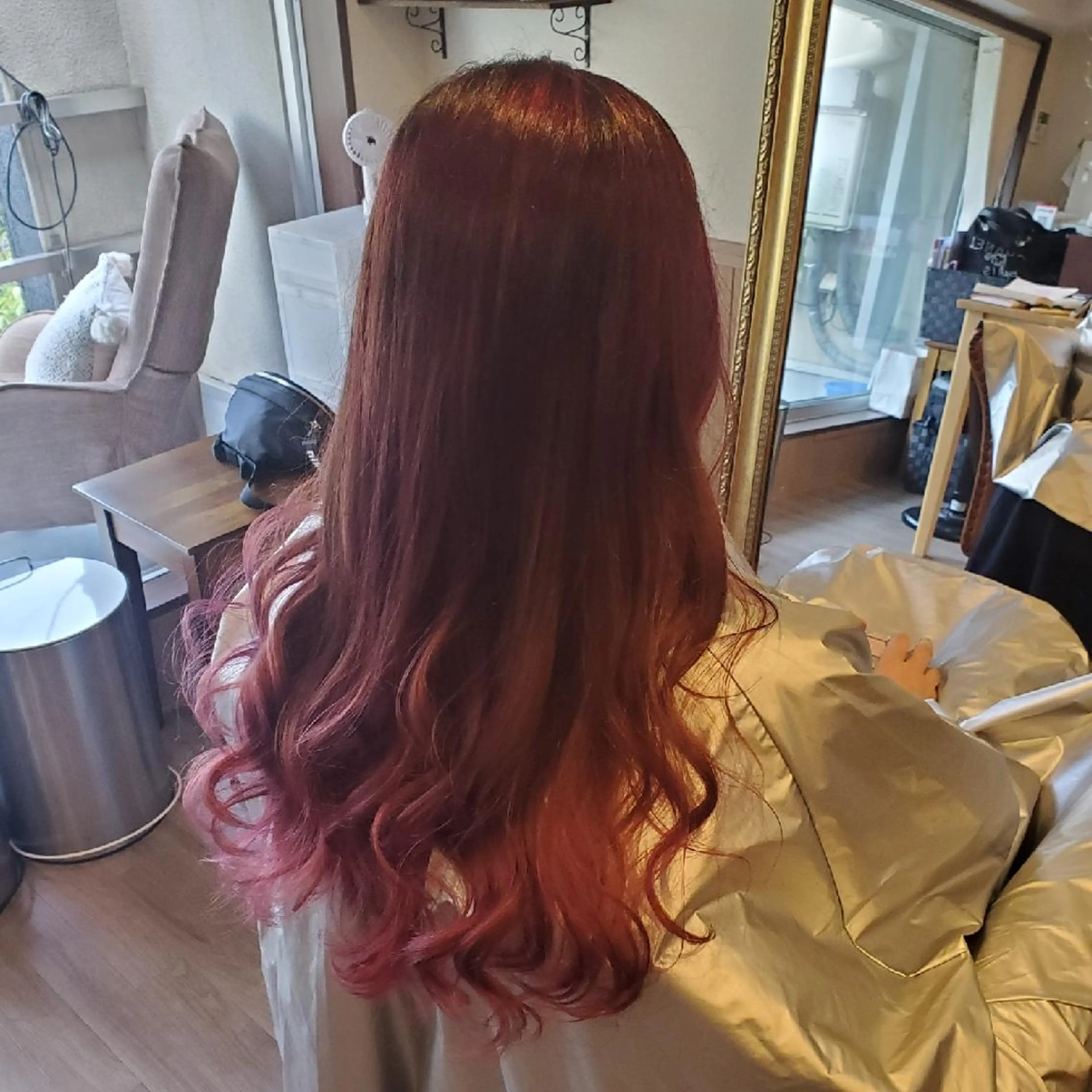 ロング カラー ブリーチ イルミナカラー 外国人風カラー トリートメント 酸熱トリートメント ヘアカラー spa hair ark 富井直美のヘアスタイル