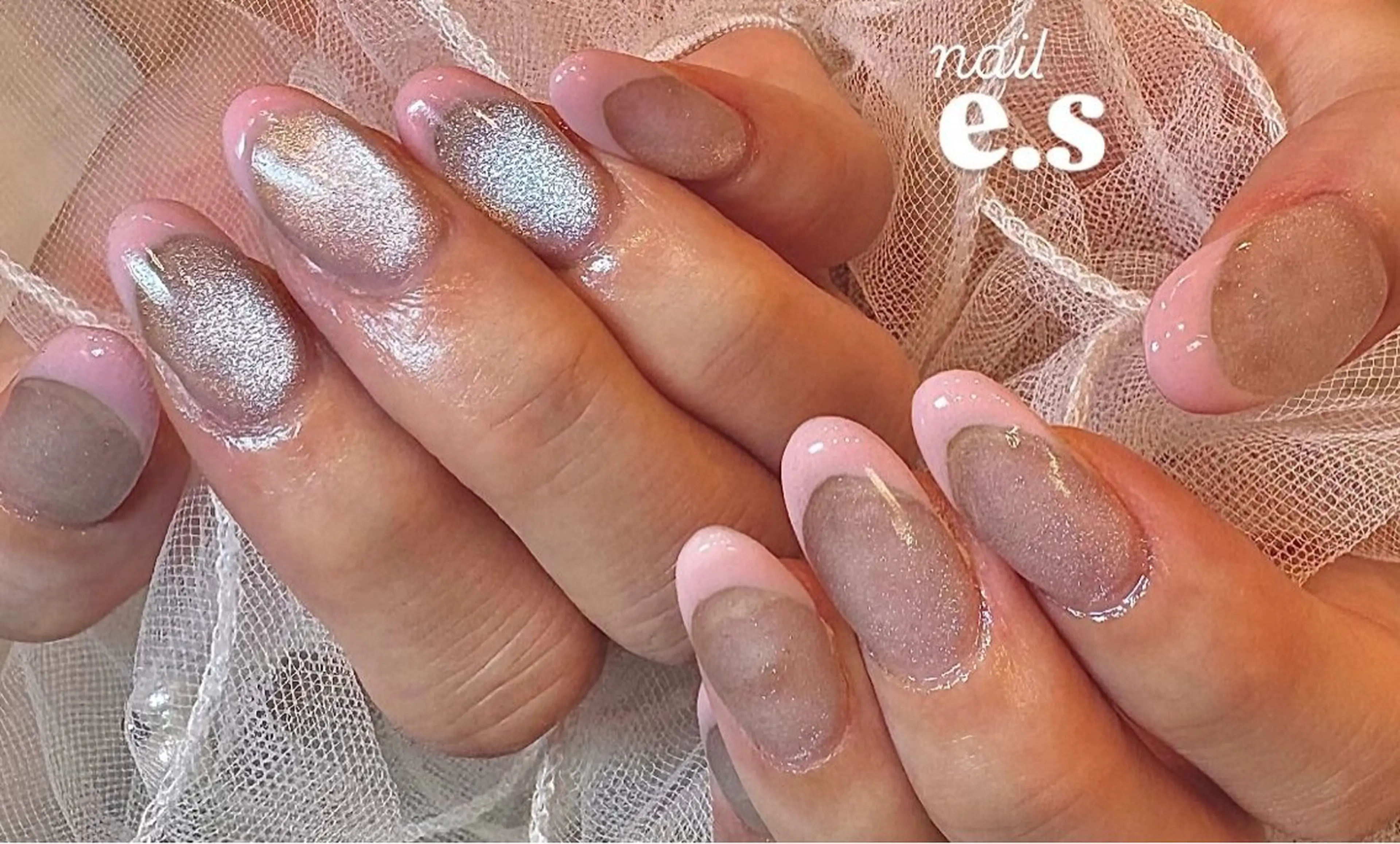 ネイル フレンチネイル マグネットネイル マグネットフレンチ ハンドネイル nail e.sのネイルデザイン