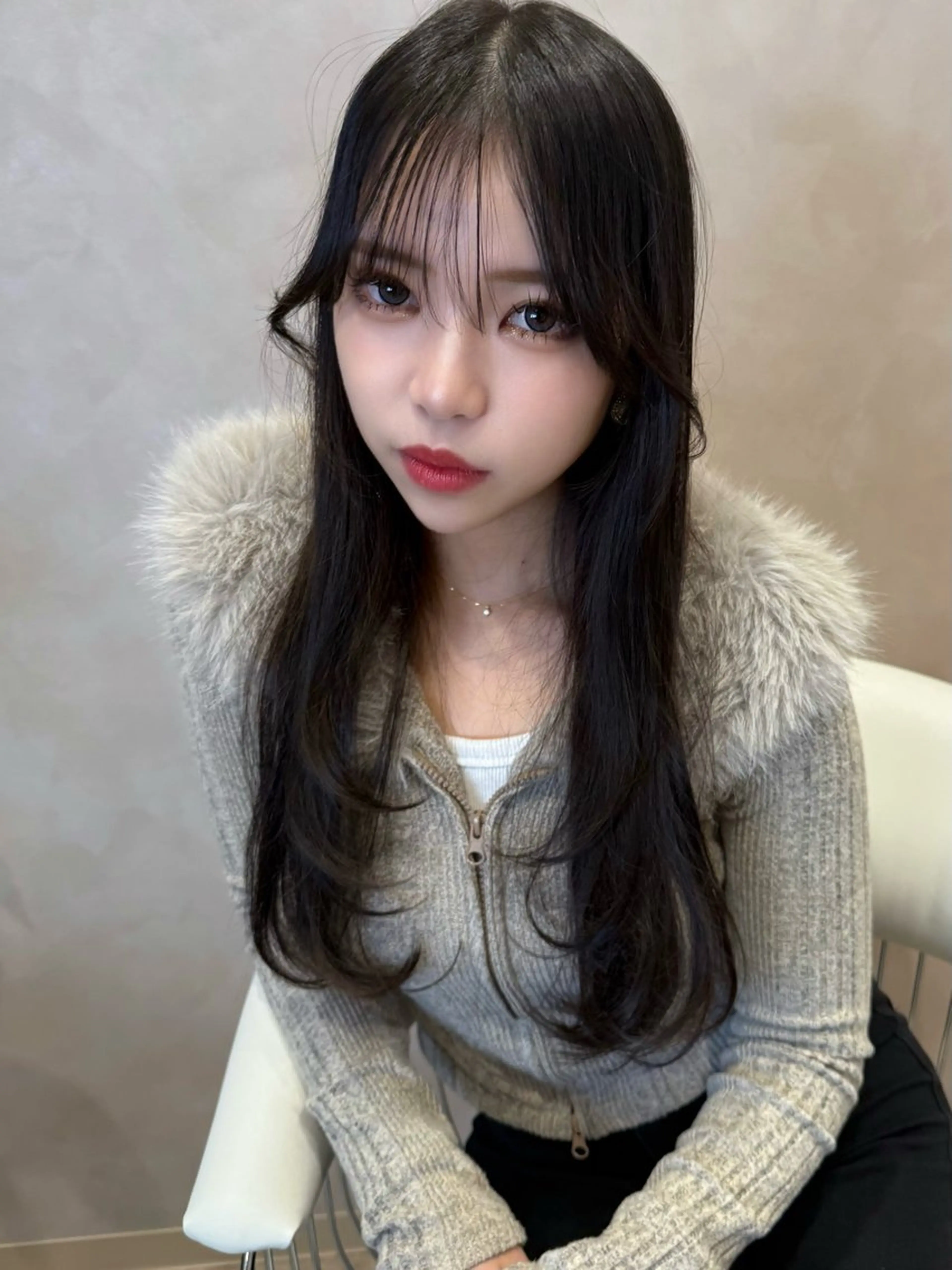 ロング くびれヘア 韓国風ヘア レイヤーカット おくれ毛 小顔カット カット ヘアカラー トリートメント 韓国ヘア/レイヤー/ 前髪/髪質改善/石川のヘアスタイル