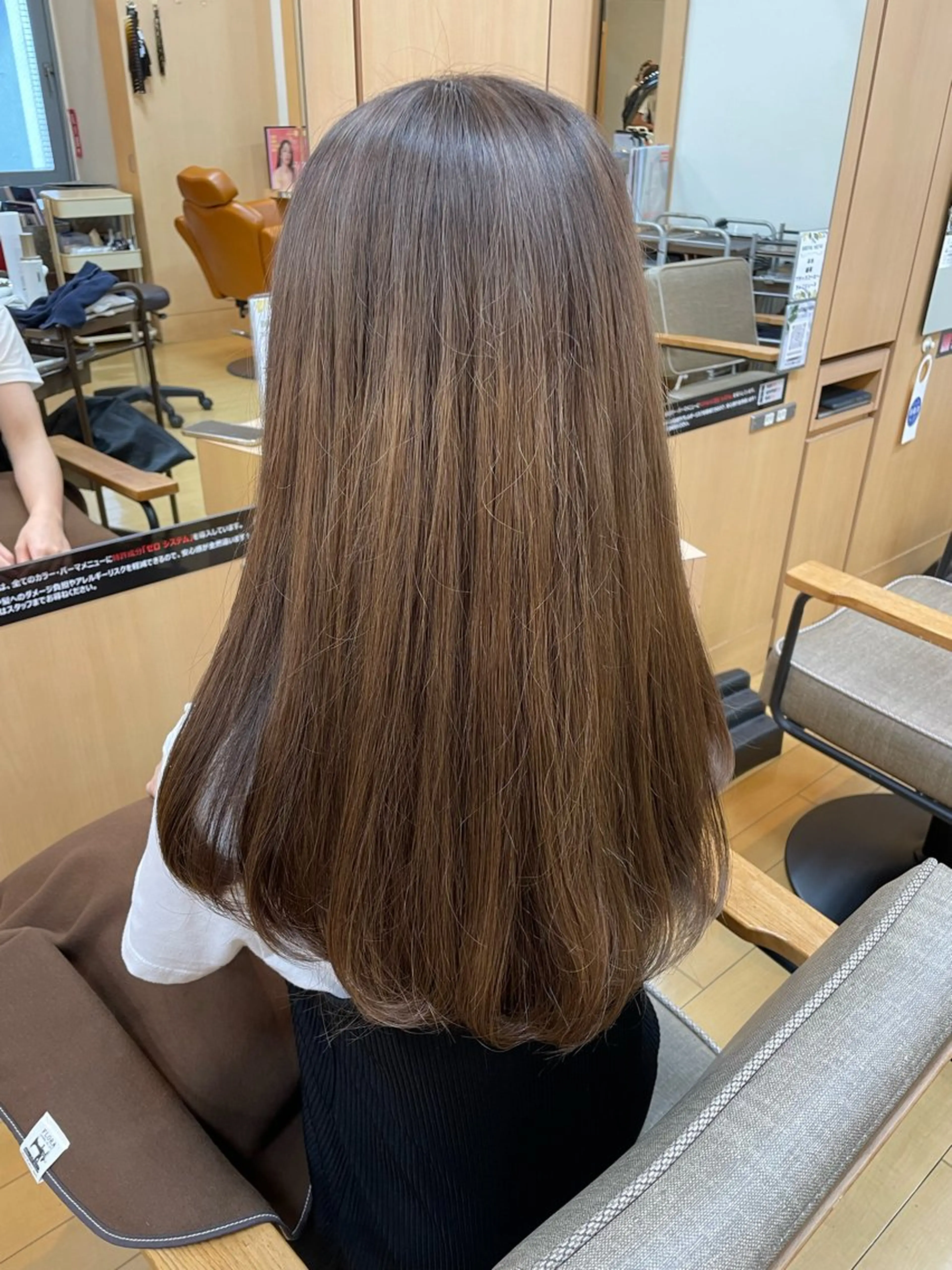 ロング カラー ブリーチ グレージュ ミルクティーグレージュ 髪質改善・韓国ヘア 🤍中西麻友🤍のヘアスタイル