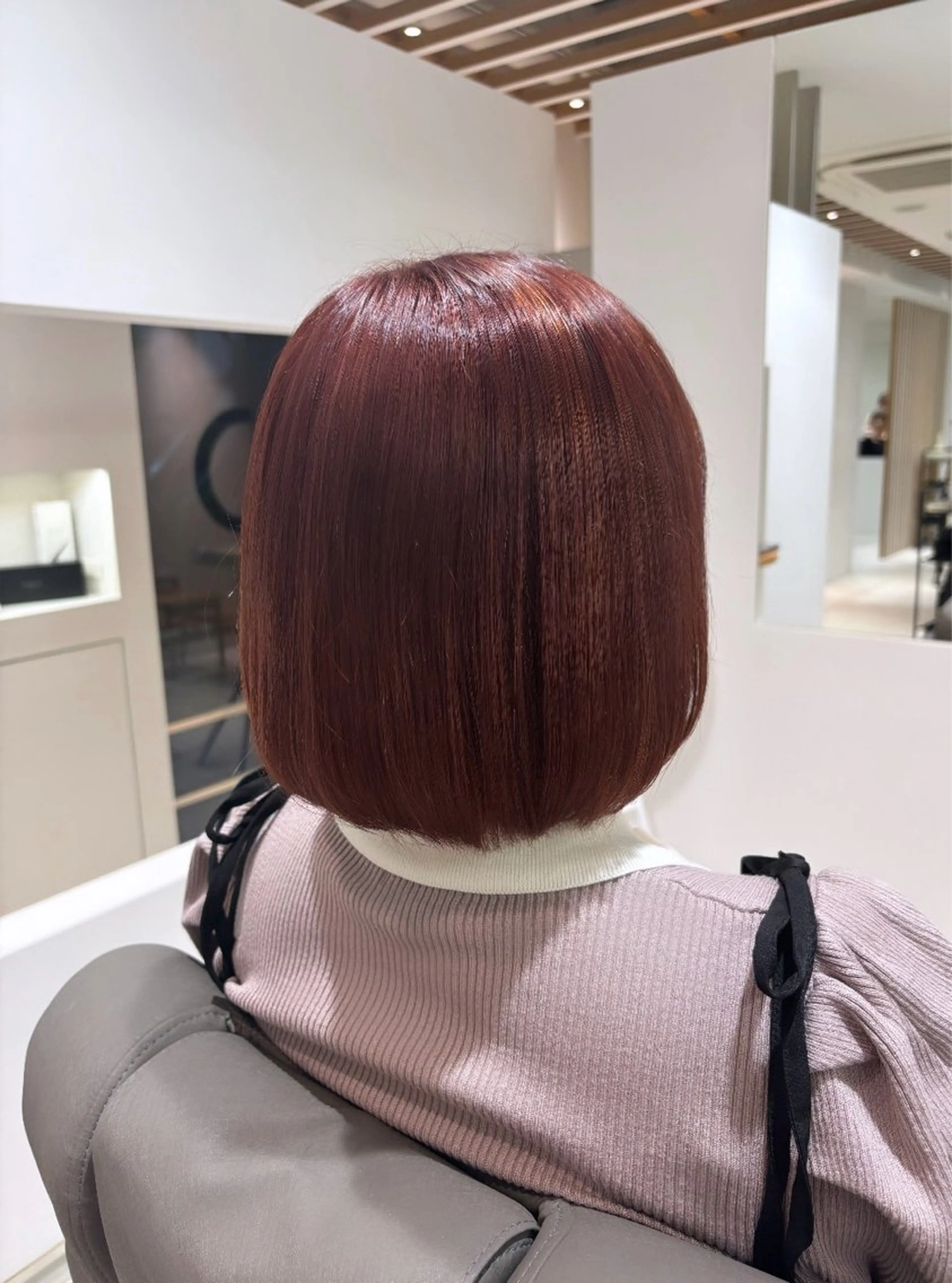 ミディアム 白土 さくらのヘアスタイル