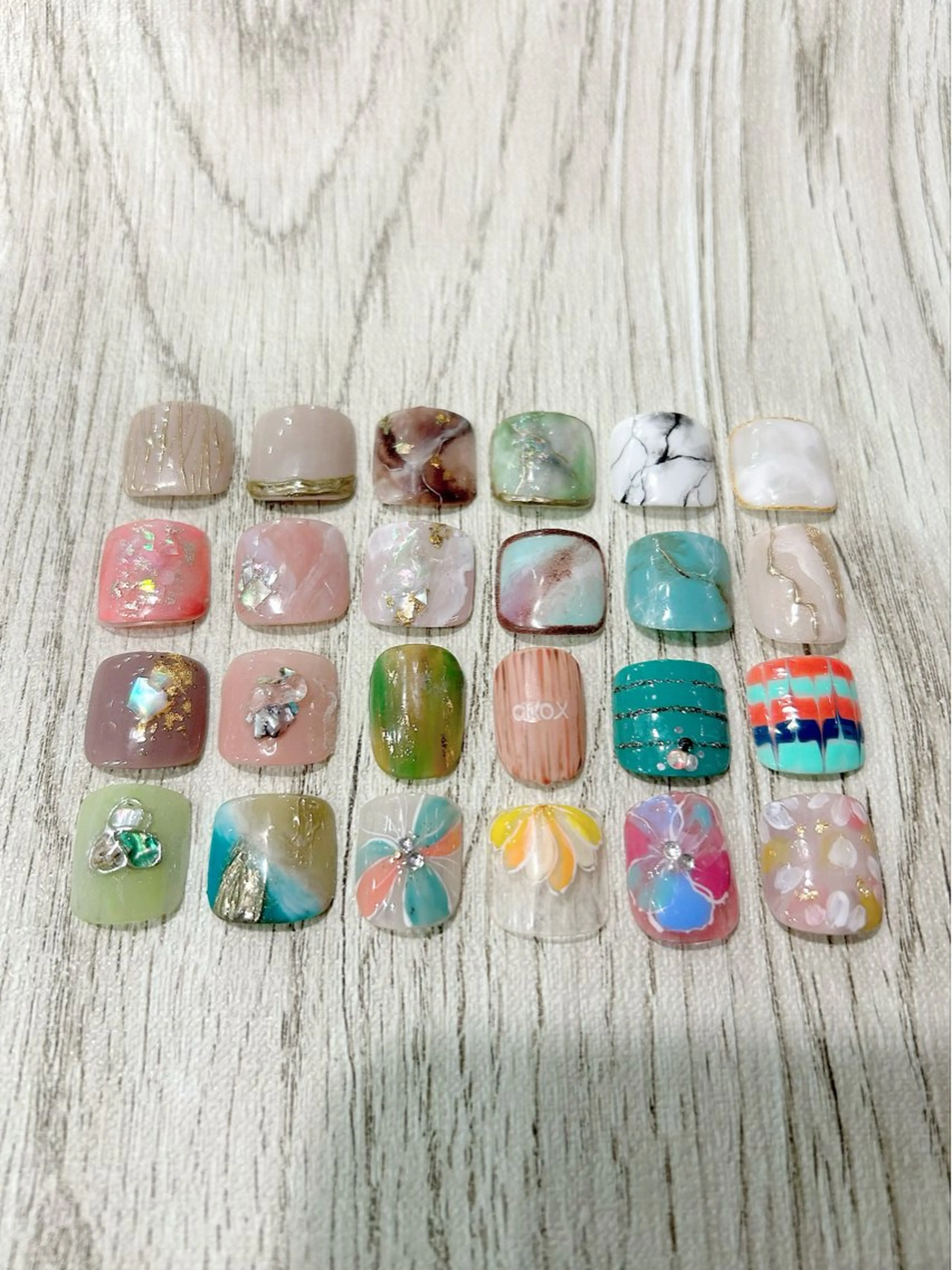 ネイル みー shakushiroのネイルデザイン