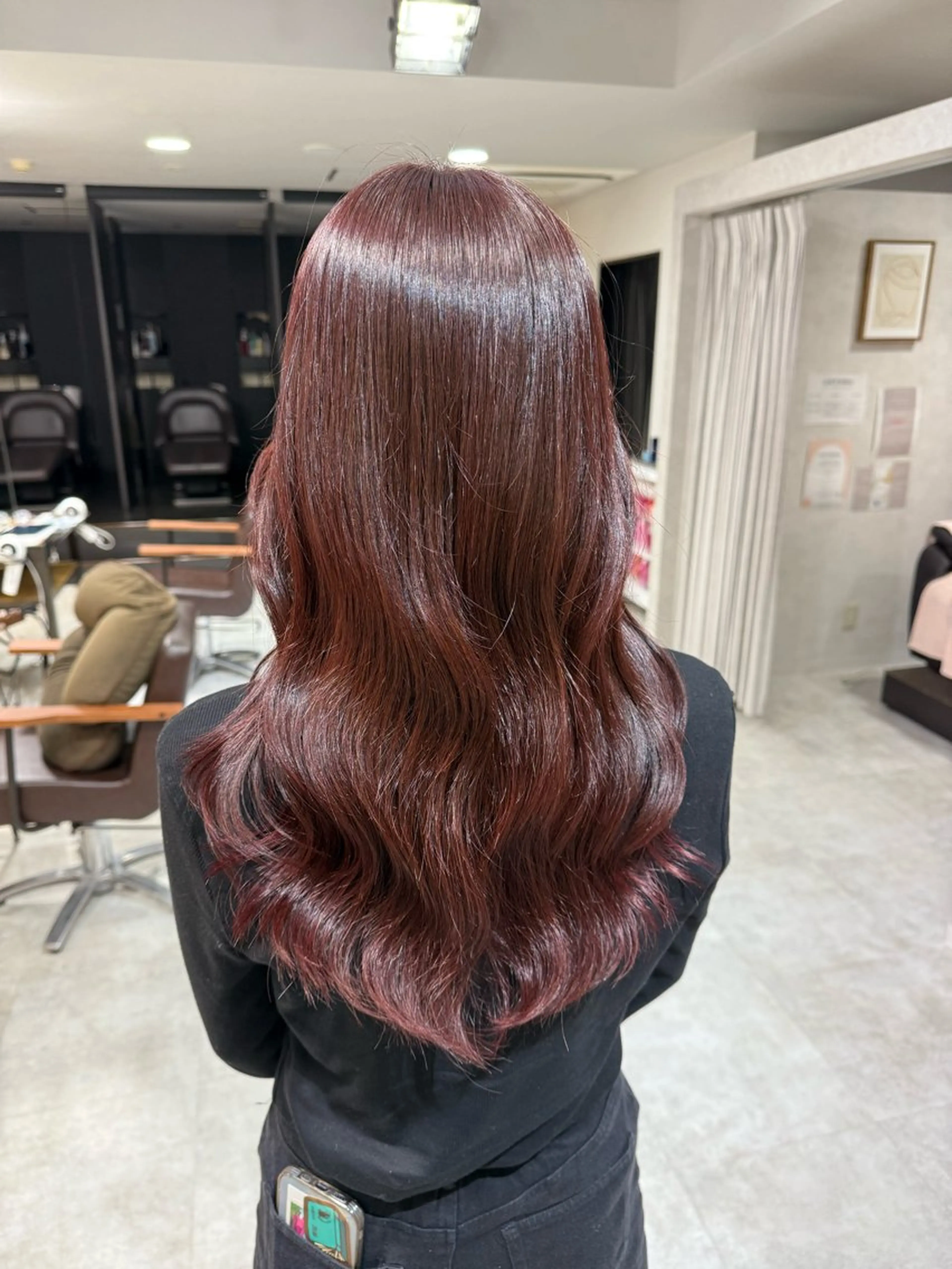 ロング カラー 根本 聖羅のヘアスタイル