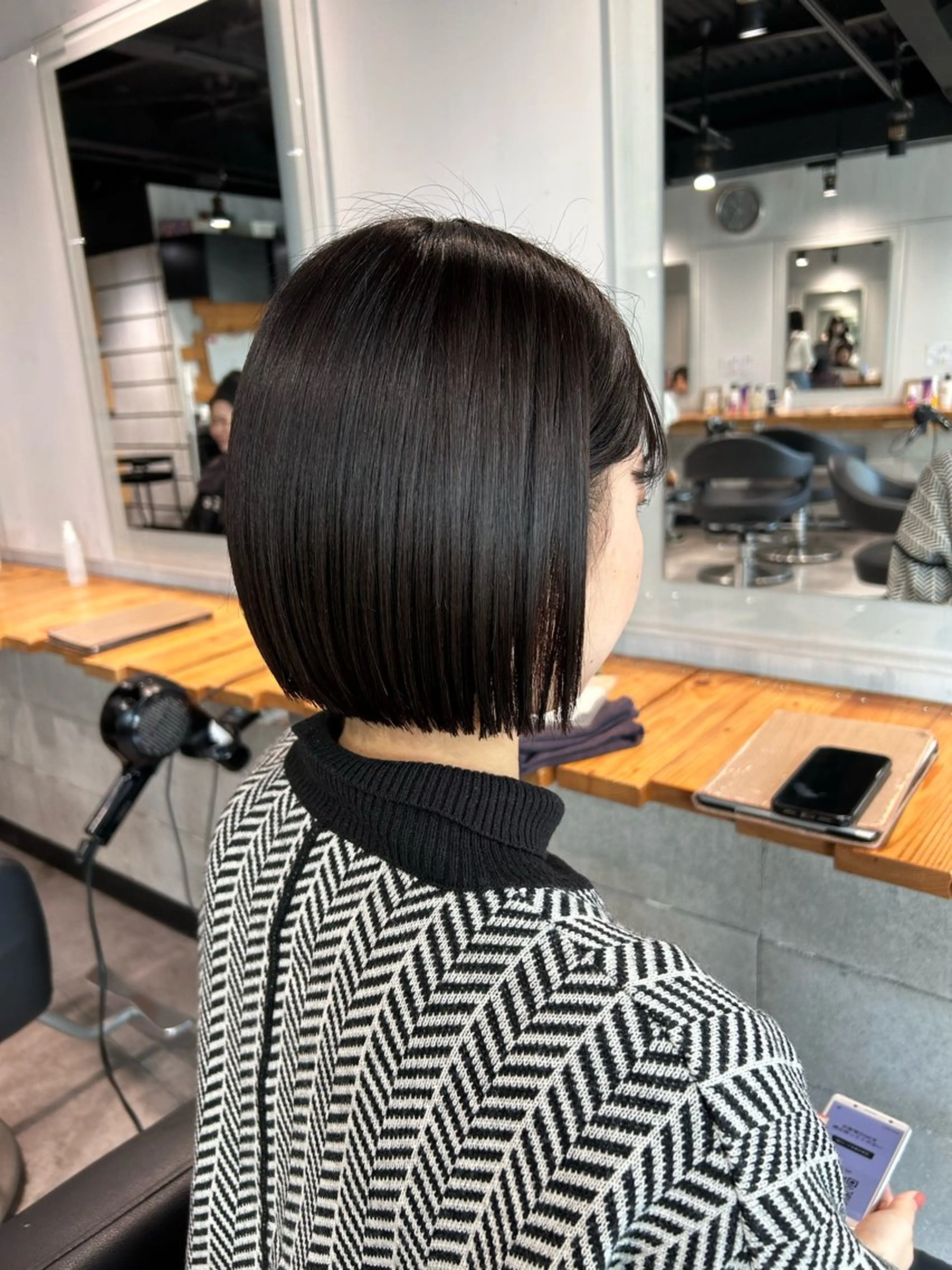 セミロング カット ヘアカラー ヘッドスパ 韓国Style♡ Nanami🇰🇷のヘアスタイル