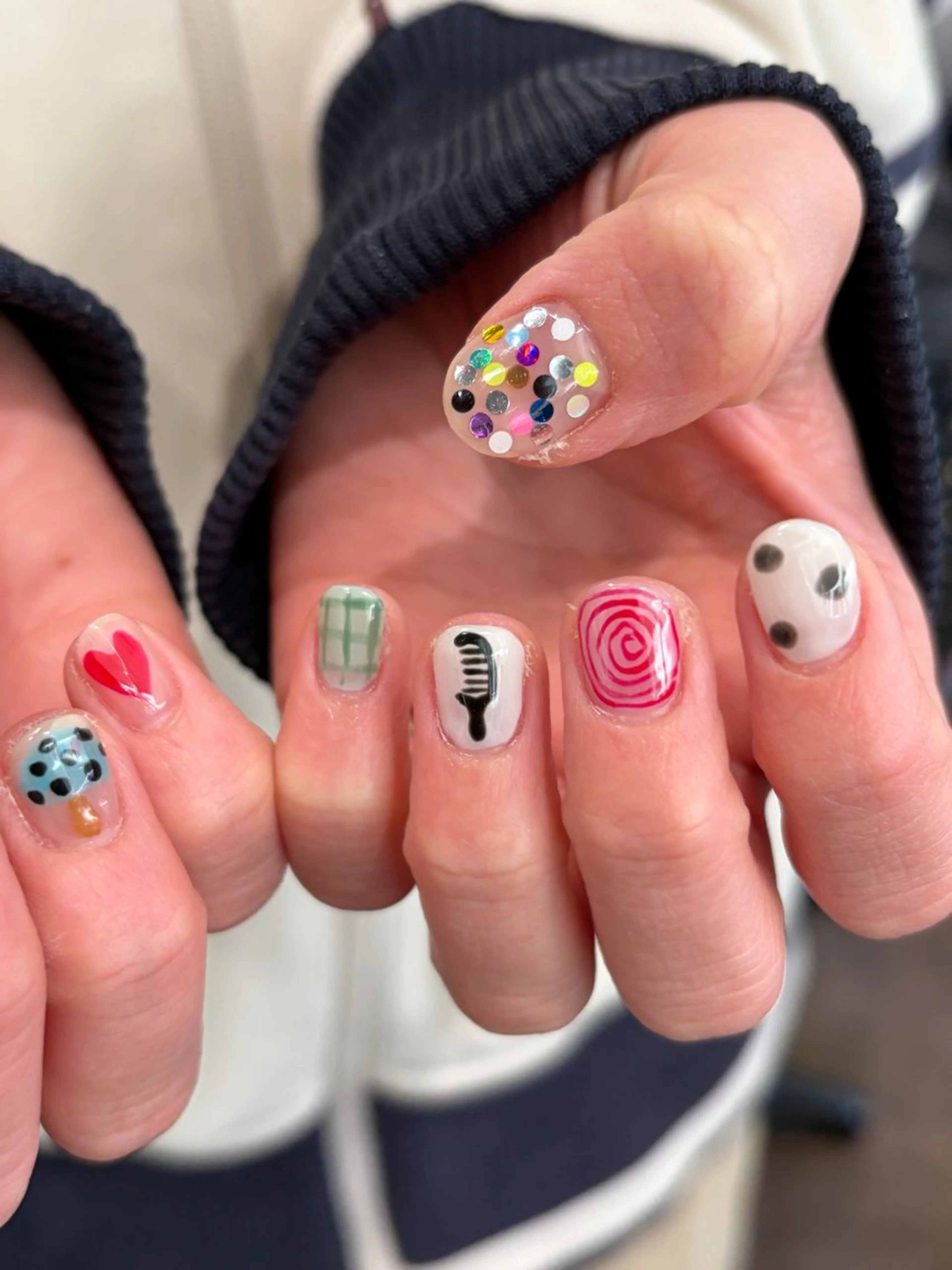 ネイル ハンドネイル ナチュラル透明感🌱 小山美樹子のヘアスタイル