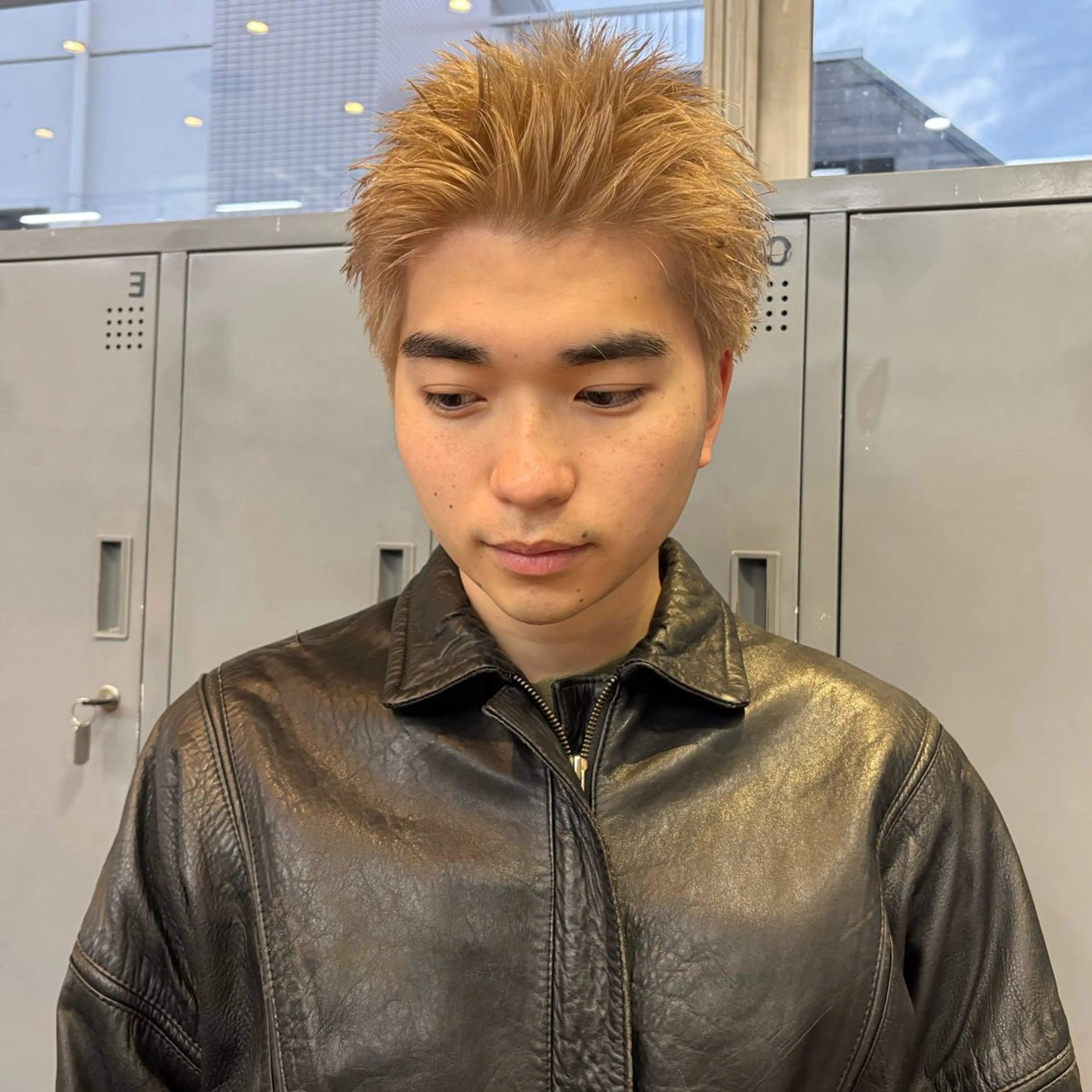 ショート カット ヘアカラー トリートメント 🍎似合わせハイトー ン🍎ののかのヘアスタイル