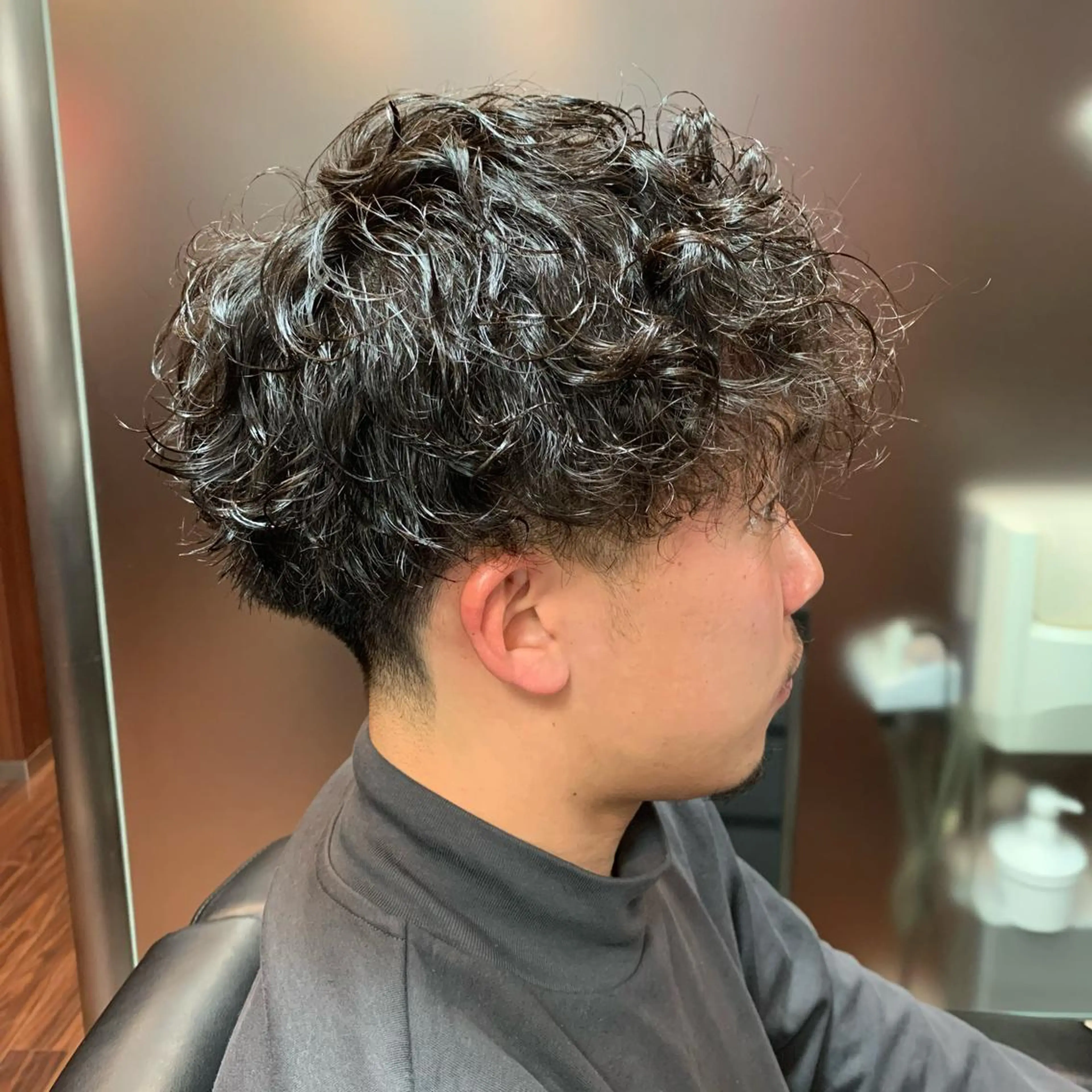 パーマ メンズ premium barber表参道所属・プレミアムバーバー 草野のヘアスタイル