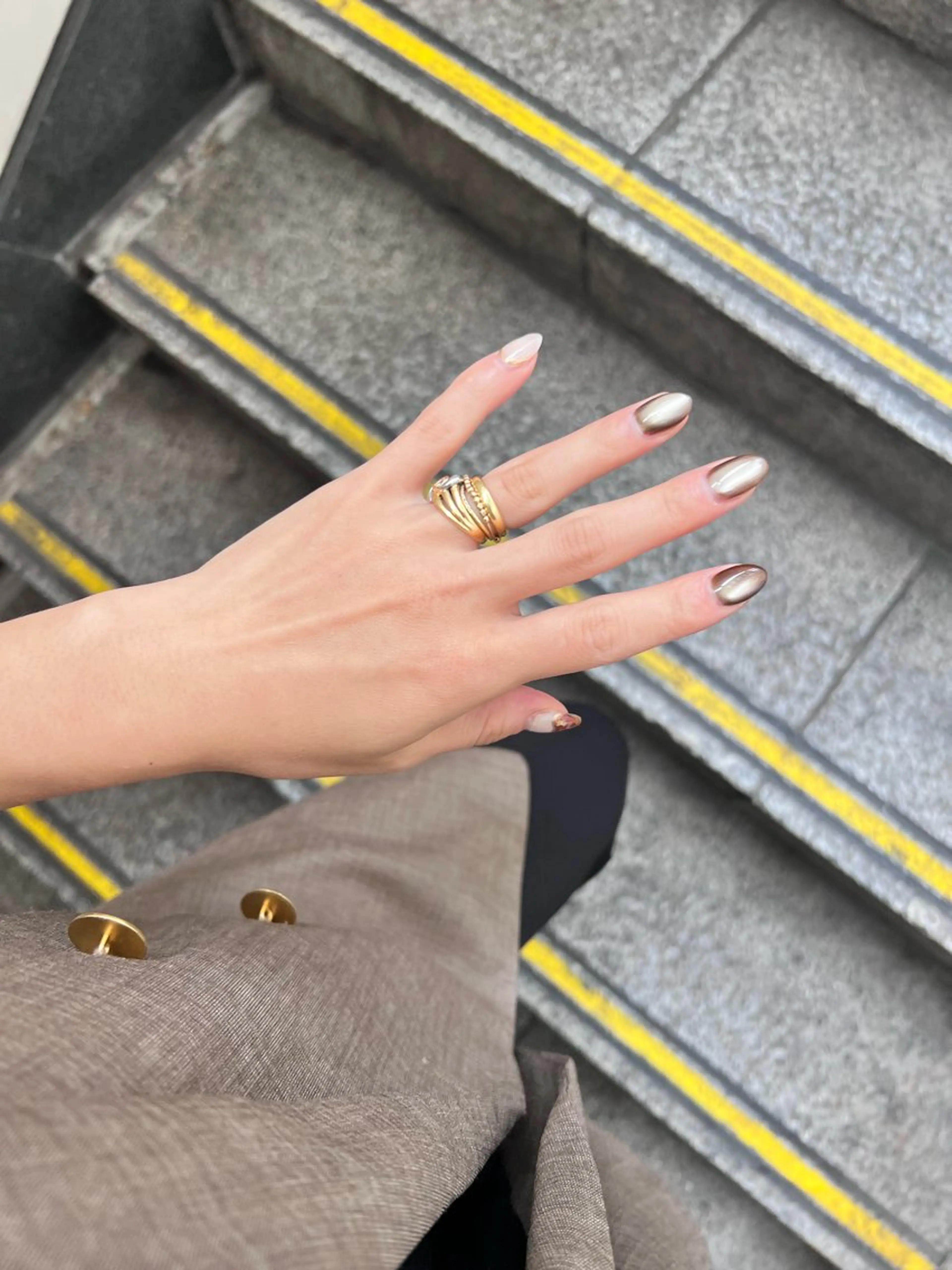 ネイル 金 柚嬉のネイルデザイン