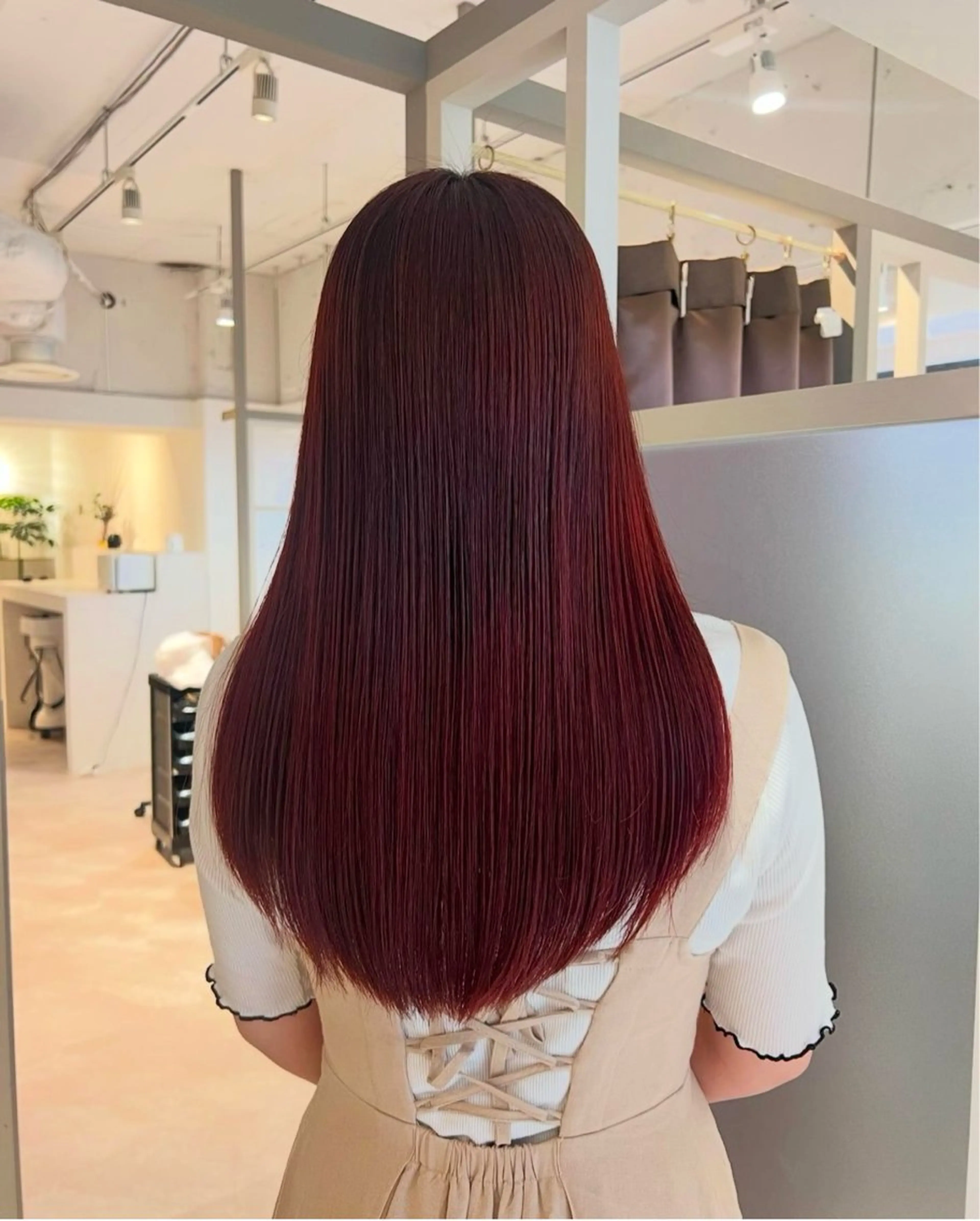 ロング カラー ヘアアレンジ 暗髪カラー🫐パーマ おくだりんかのヘアスタイル