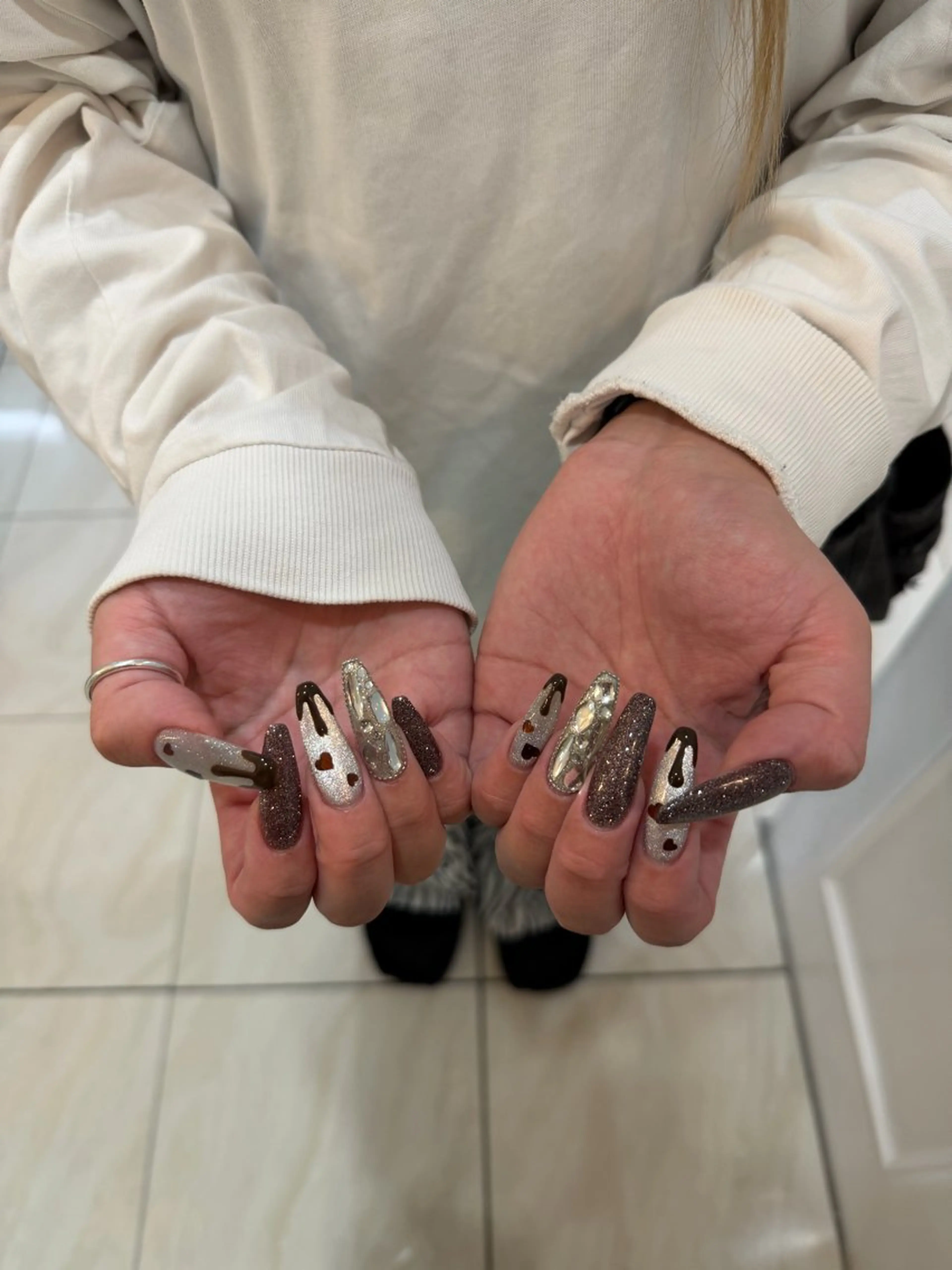 オフなしバレンタインネイルの写真