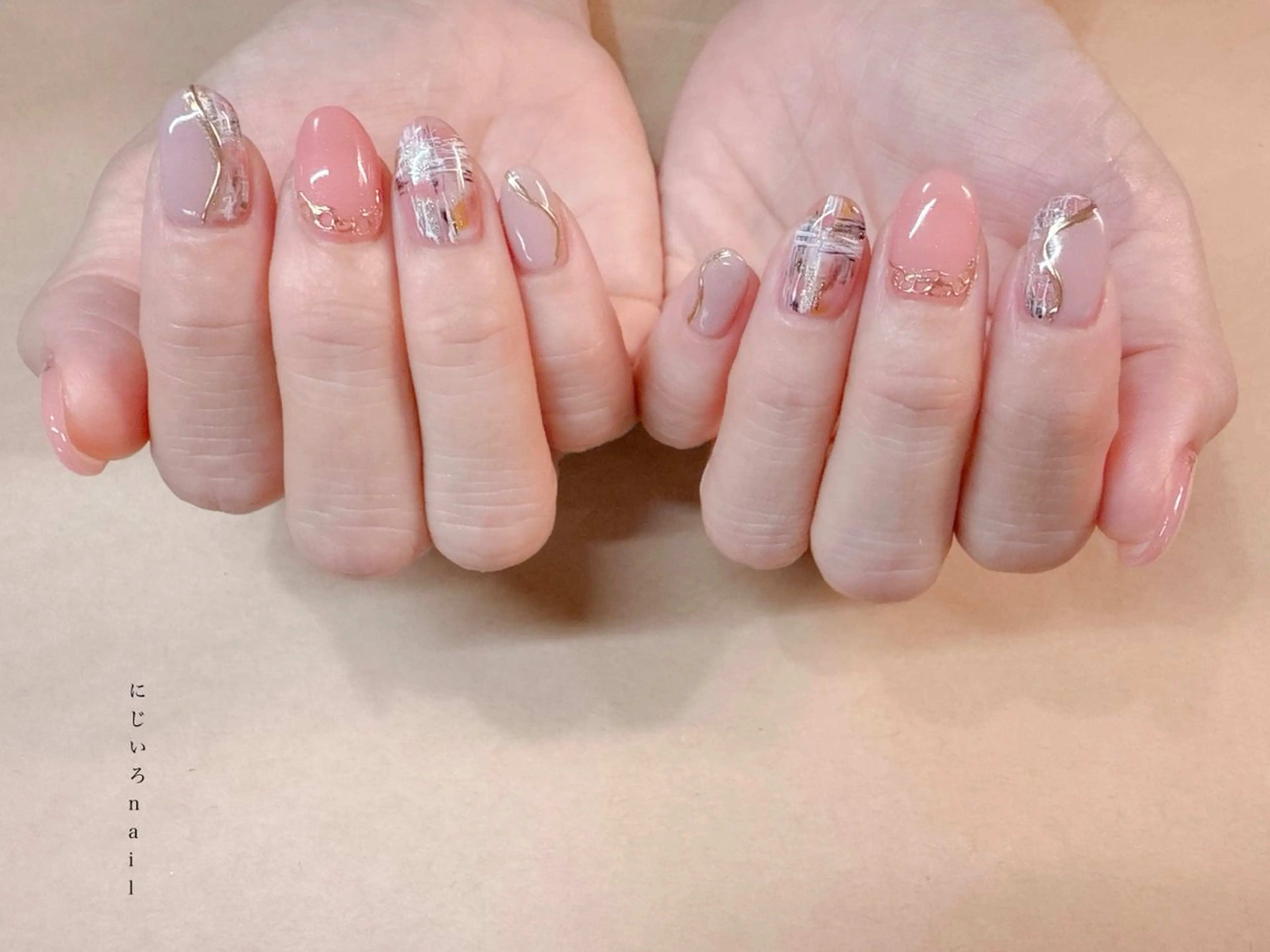 ネイル にじいろ nailのネイルデザイン