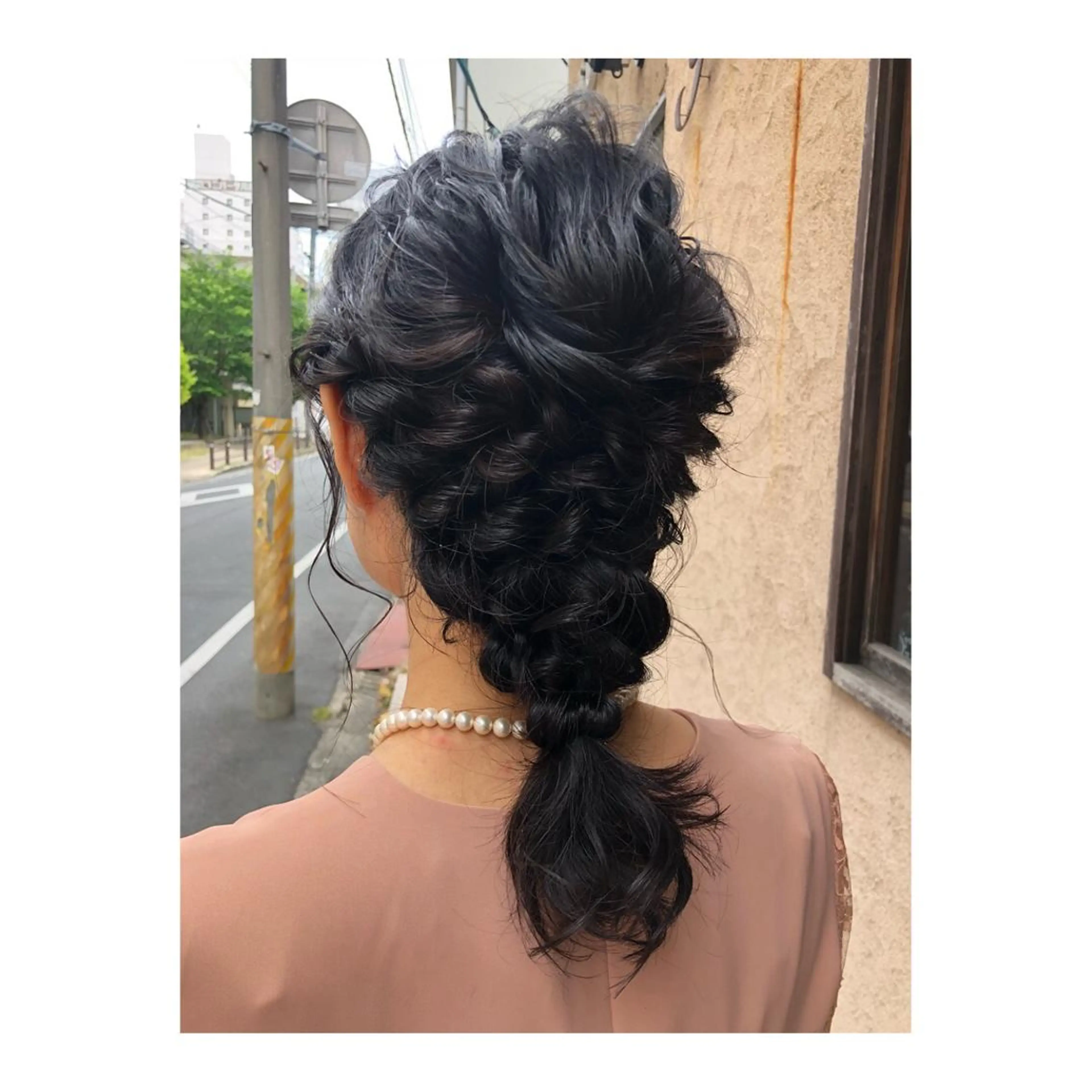 セミロング ヘアアレンジ 國次 夕貴のヘアスタイル