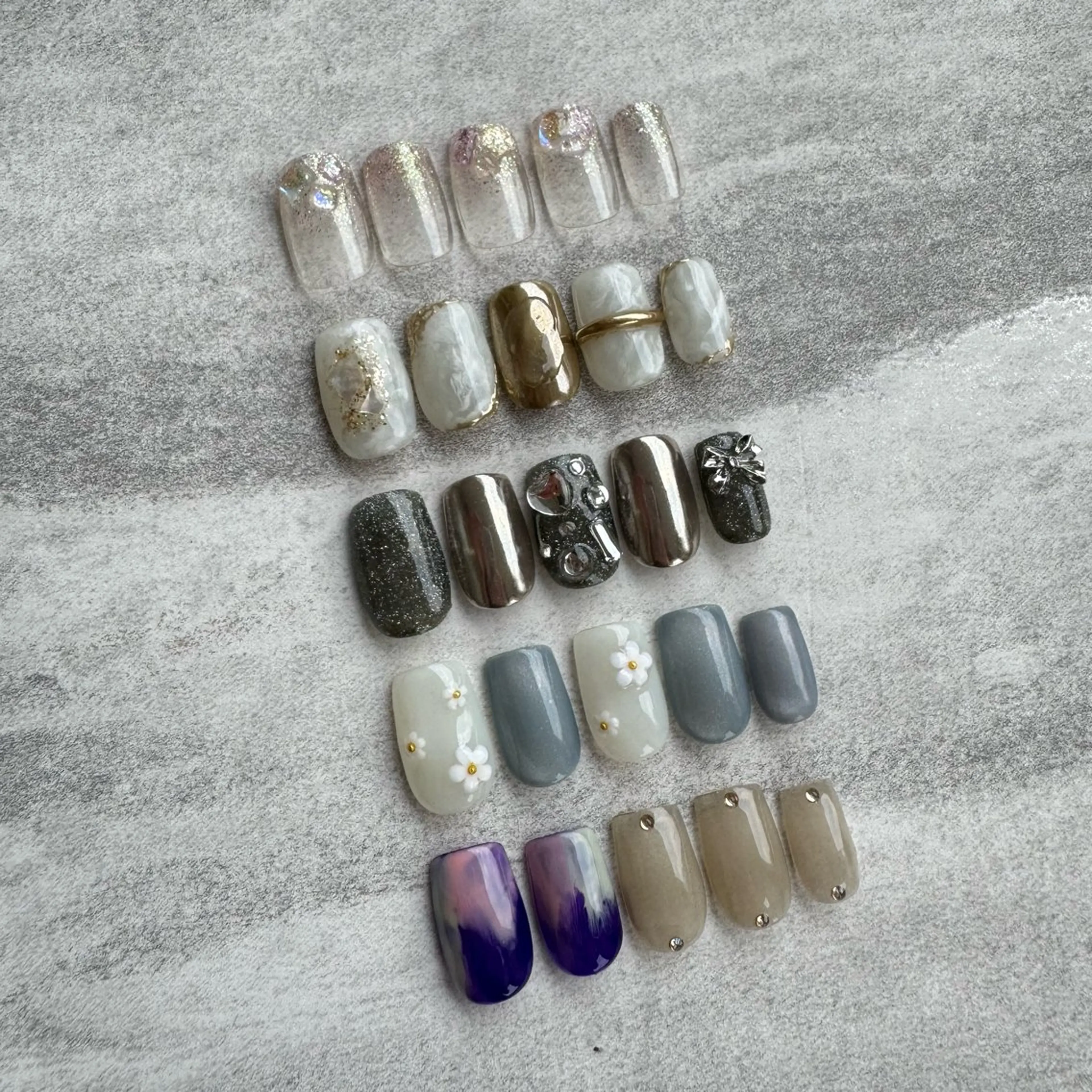 ネイル NEW WORLD所属・MIZUKI 🌏NEWWORLDのネイルデザイン