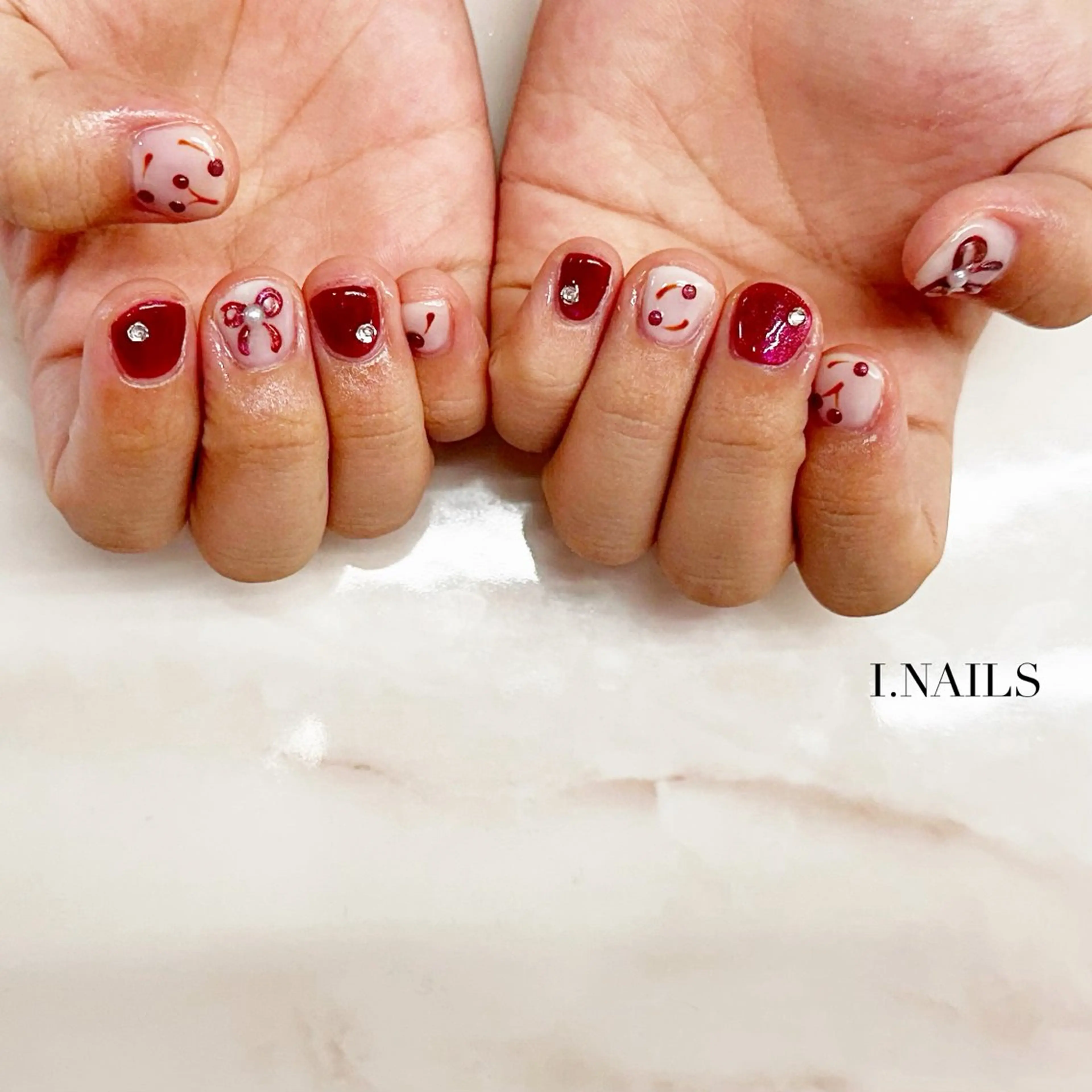 ネイル アイネイルズ所属・早川 梓のネイルデザイン