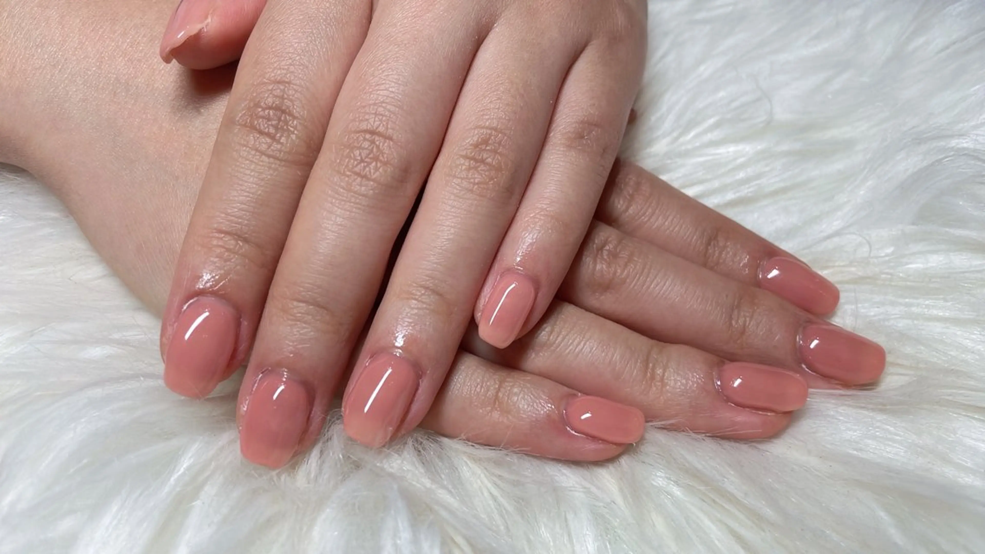 ネイル Amoureuse Satomiのネイルデザイン