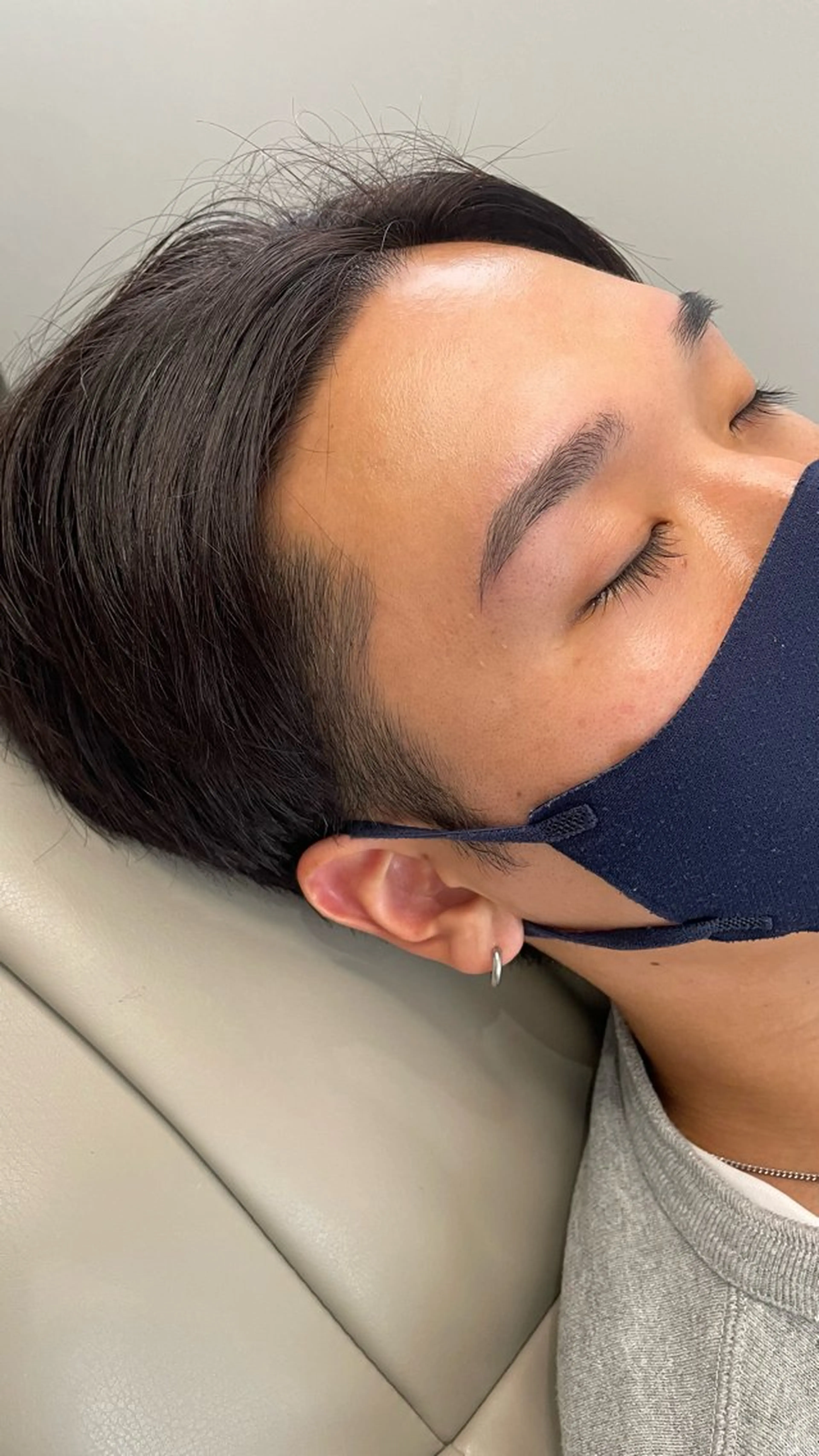 メンズ アイブロウ ワックス脱毛 眉カット その他(アイブロウ) 脱毛サロンとぅるん所属・脱毛サロンとぅるん 日野川角の眉毛・アイブロウイメージ