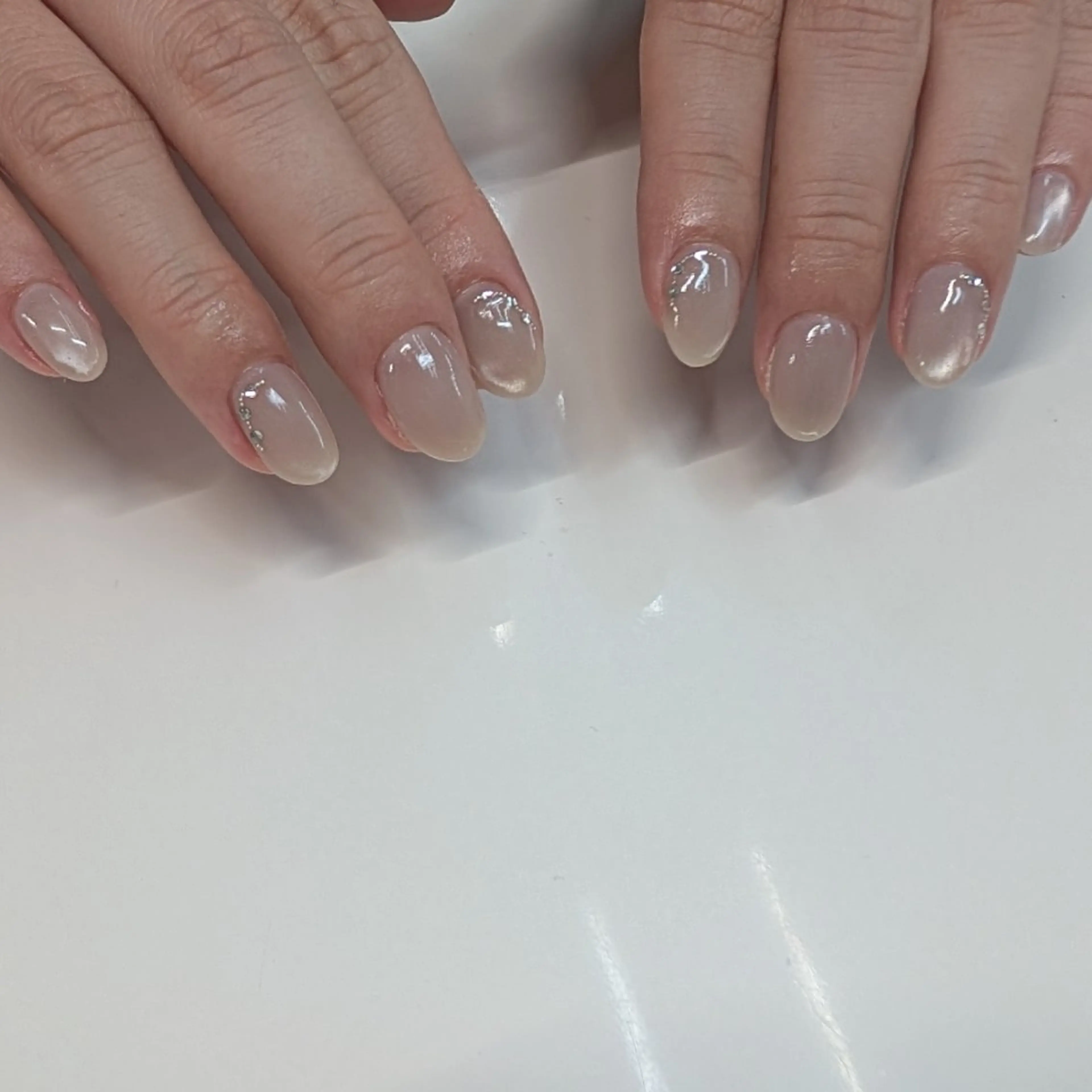 ネイル 氷ネイル・うるうるネイル ハンドネイル ネイルサロン Amie　〜アミ〜所属・ᑎᗩIᒪ｜ᗰIᗰI｜ _५✍️Satou.のネイルデザイン