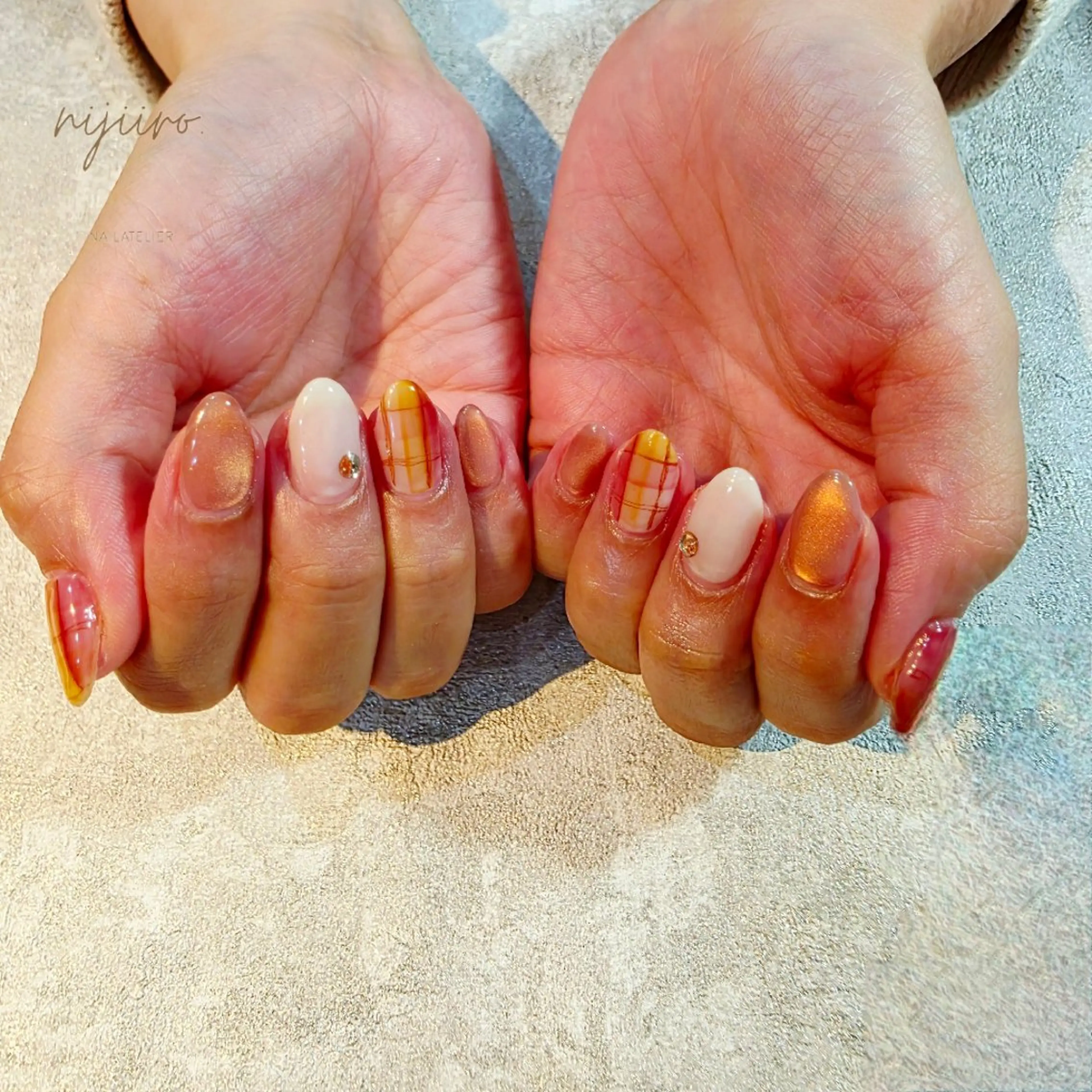 ネイル ハンドネイル nailatelier nijiiro.所属・nijiiro🌈 サトウのネイルデザイン