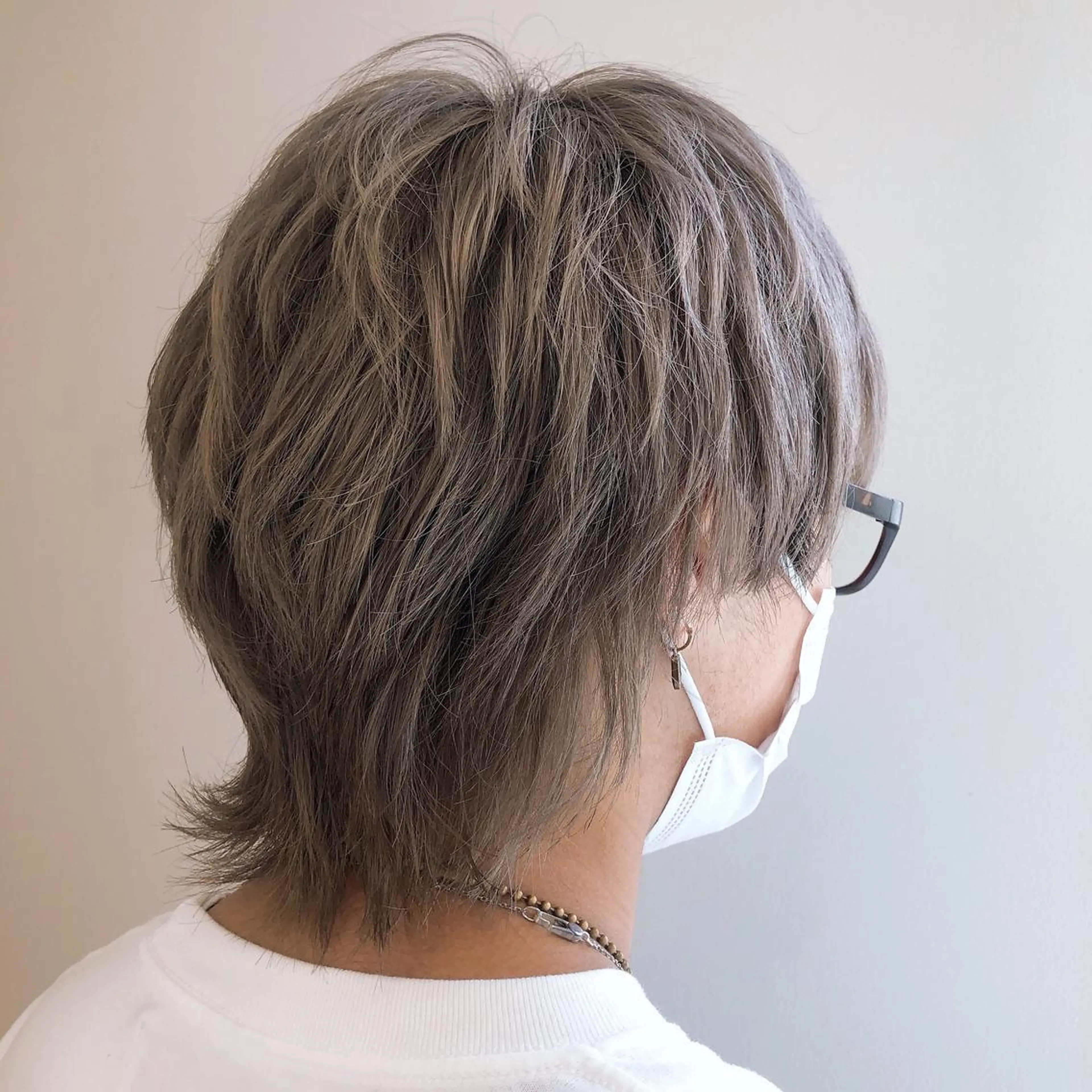 カラー メンズ シルバー ヘアカラー トリートメント 似合わせ.ﾍｱｾｯﾄ 得意🌹井上美沙のヘアスタイル