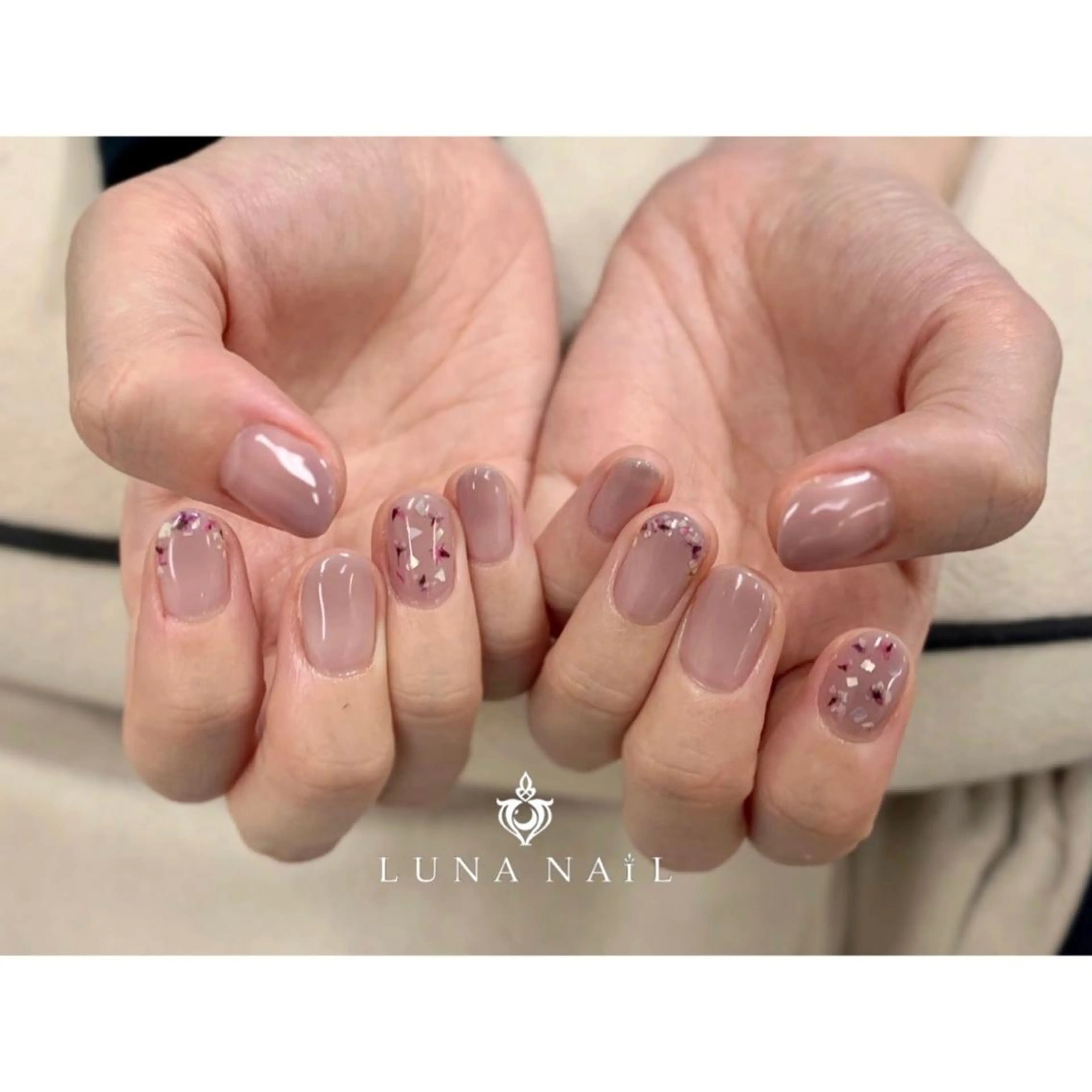 ネイル アトリエ　ミモザ所属・いまむら あかりのネイルデザイン