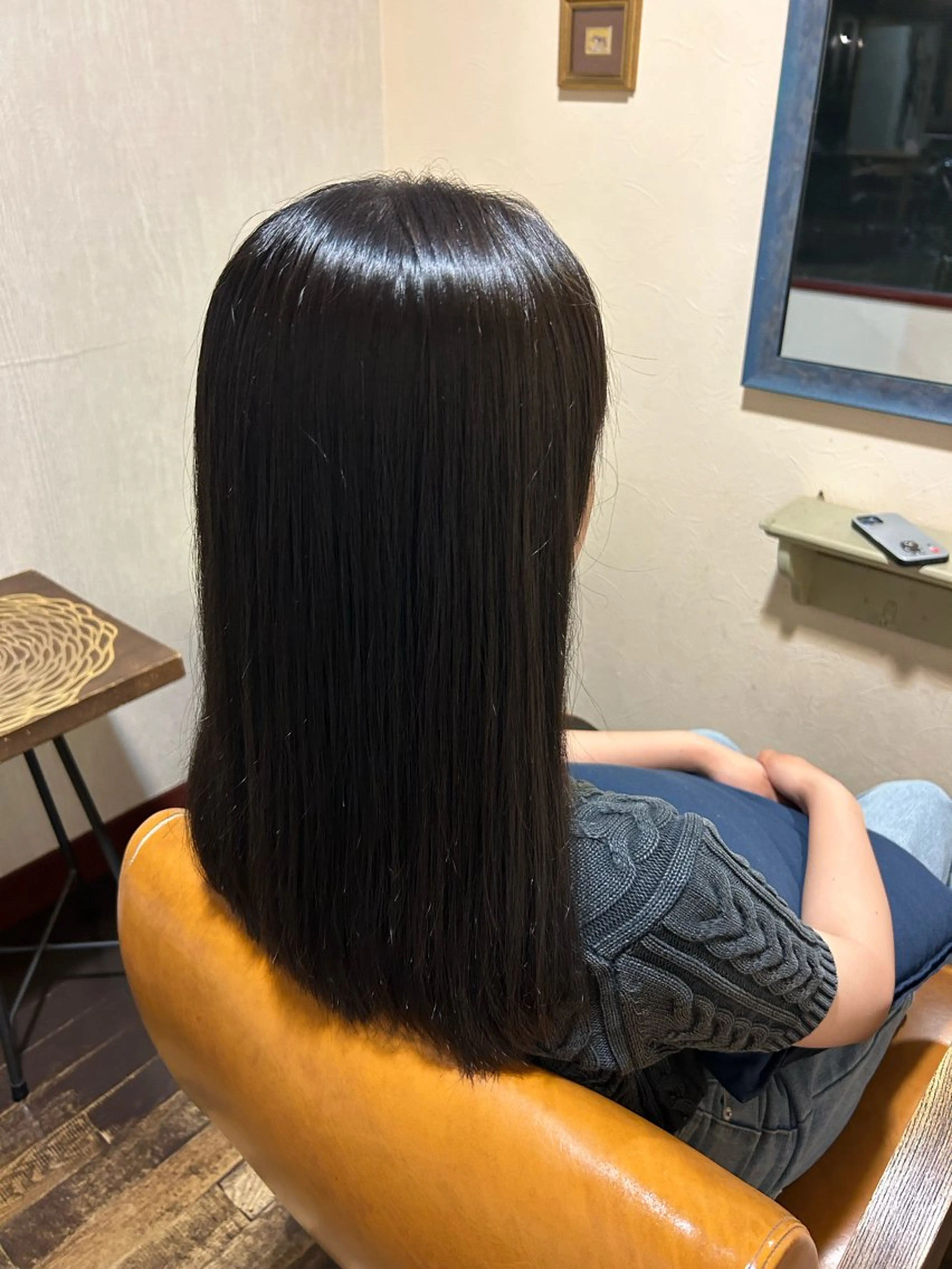 【カラーのみの方はこちら🎶】艶感カラー🫧＋髪質改善Cureトリートメントの写真