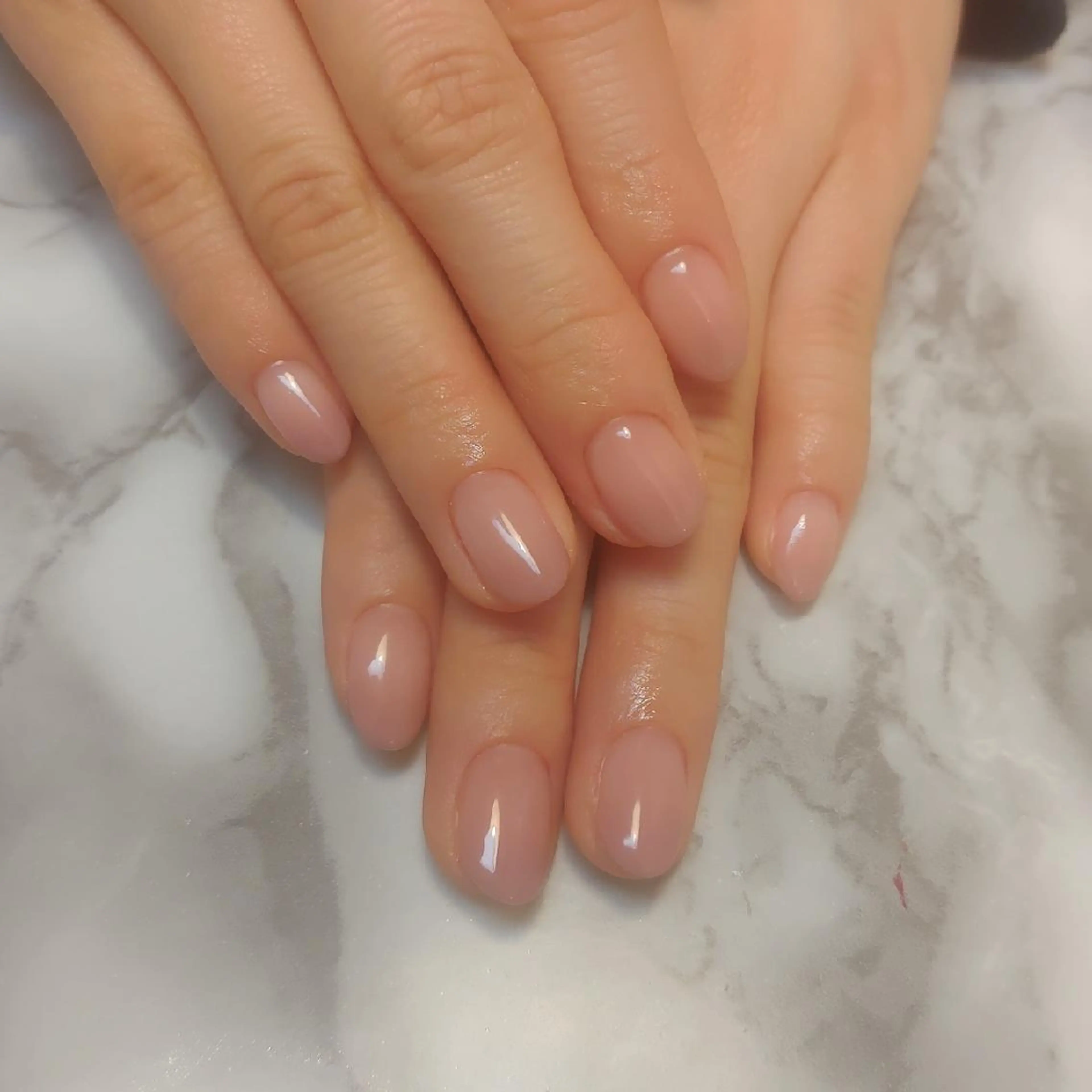 ネイル グラデーション ジェヌインネイル 河内のネイルデザイン