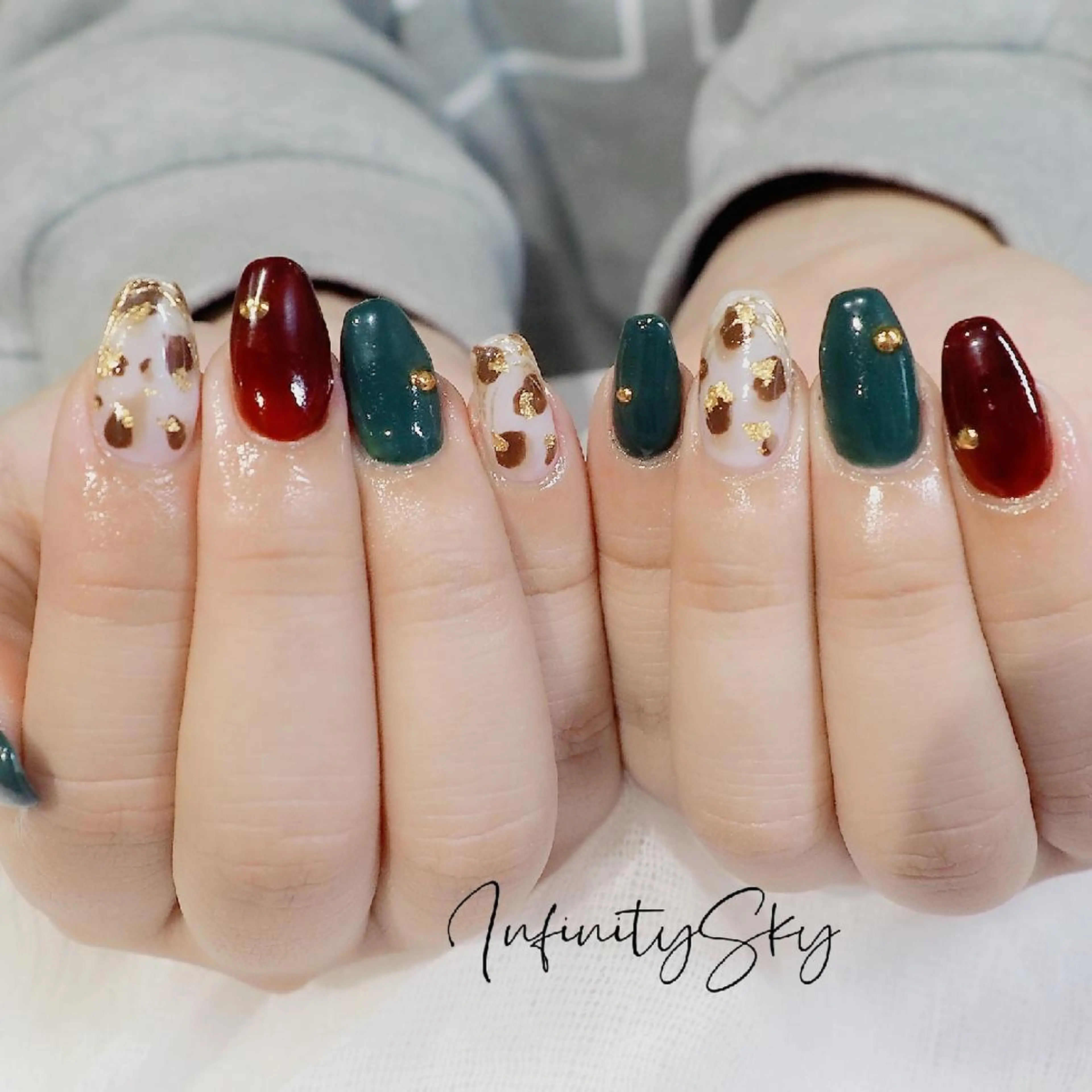 ネイル アニマル柄 ハンドネイル infinity skyのネイルデザイン