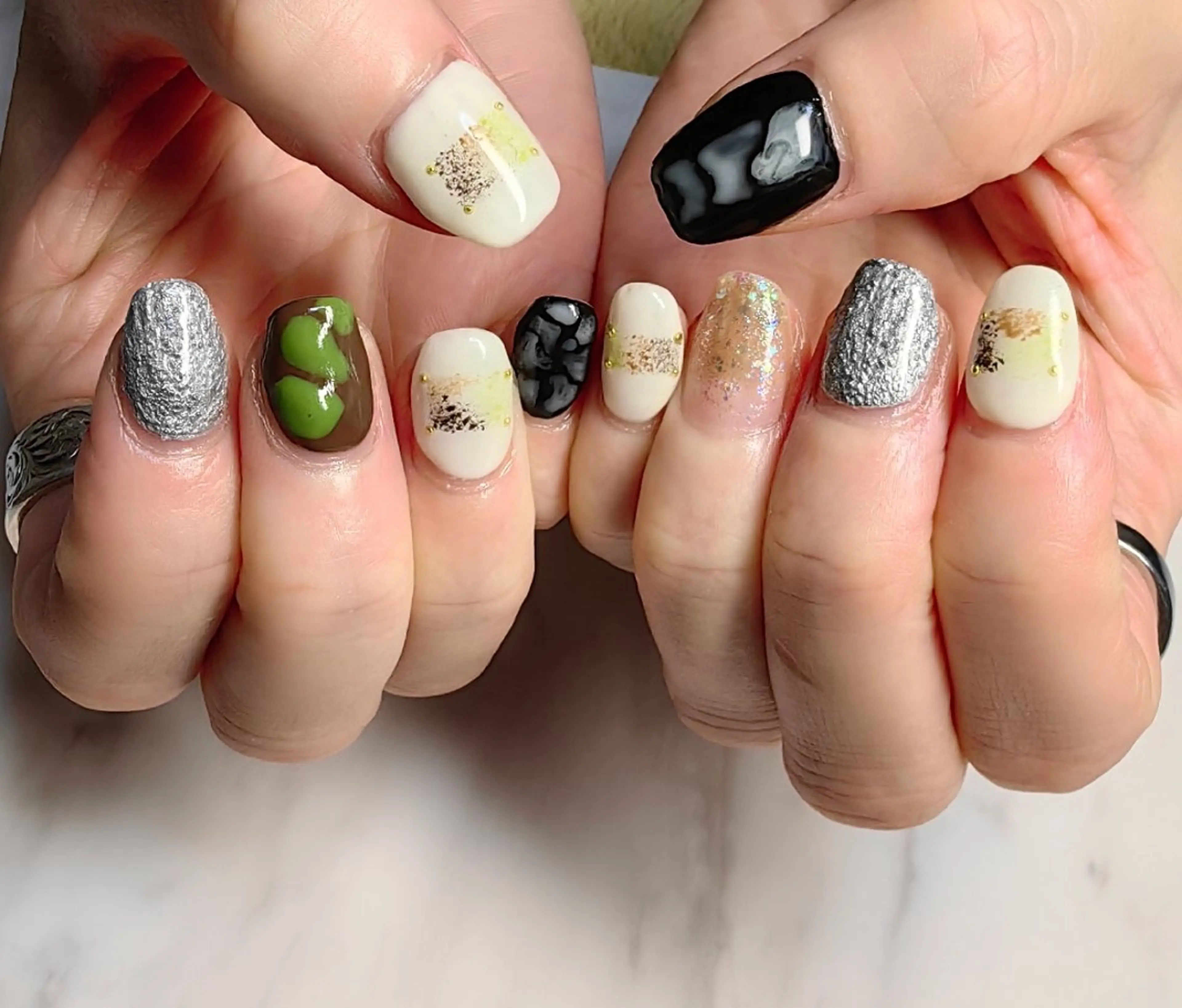 ネイル 持ち込み ハンドネイル reve あやののネイルデザイン