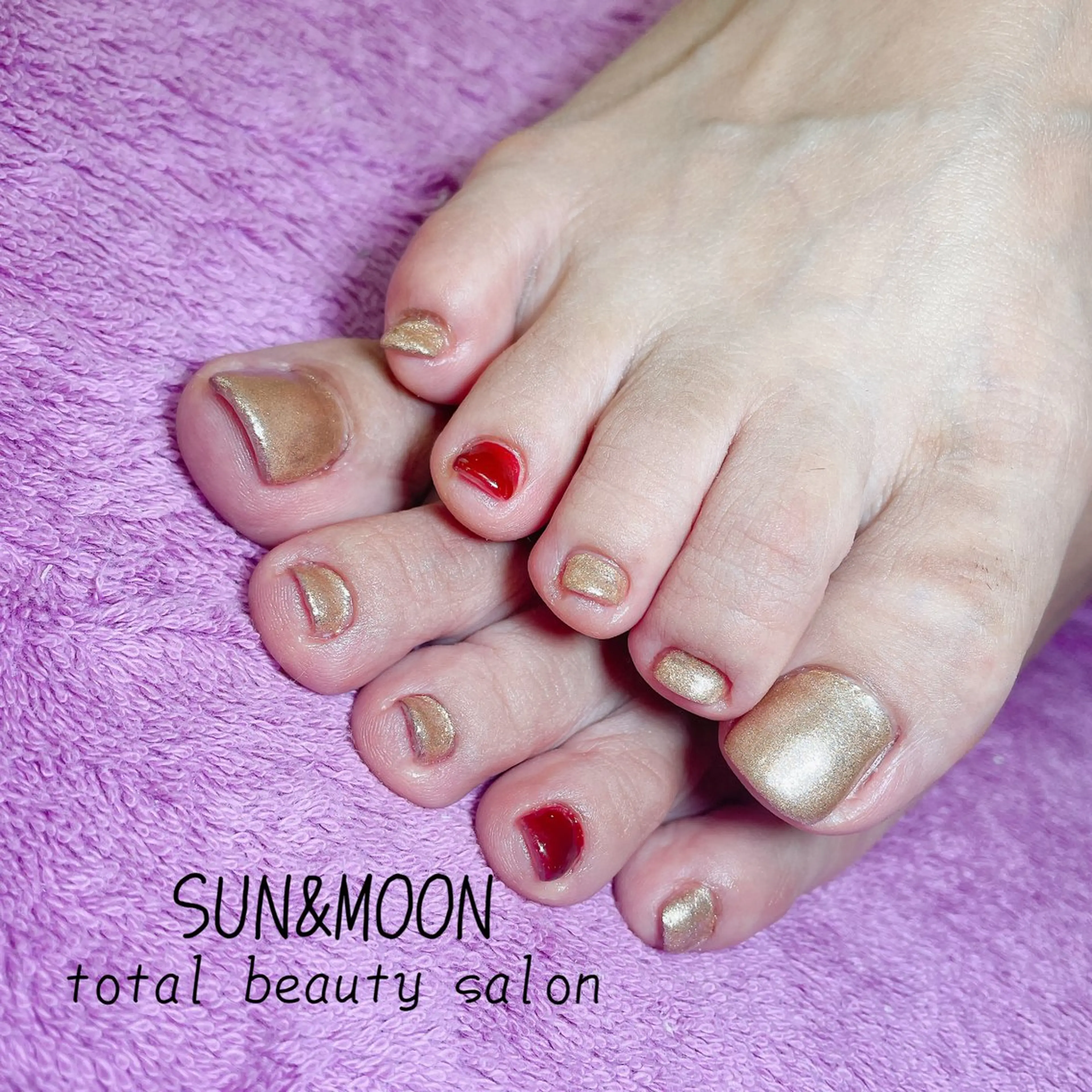 ネイル SUN&MOON所属・SUN&MOON REOのネイルデザイン