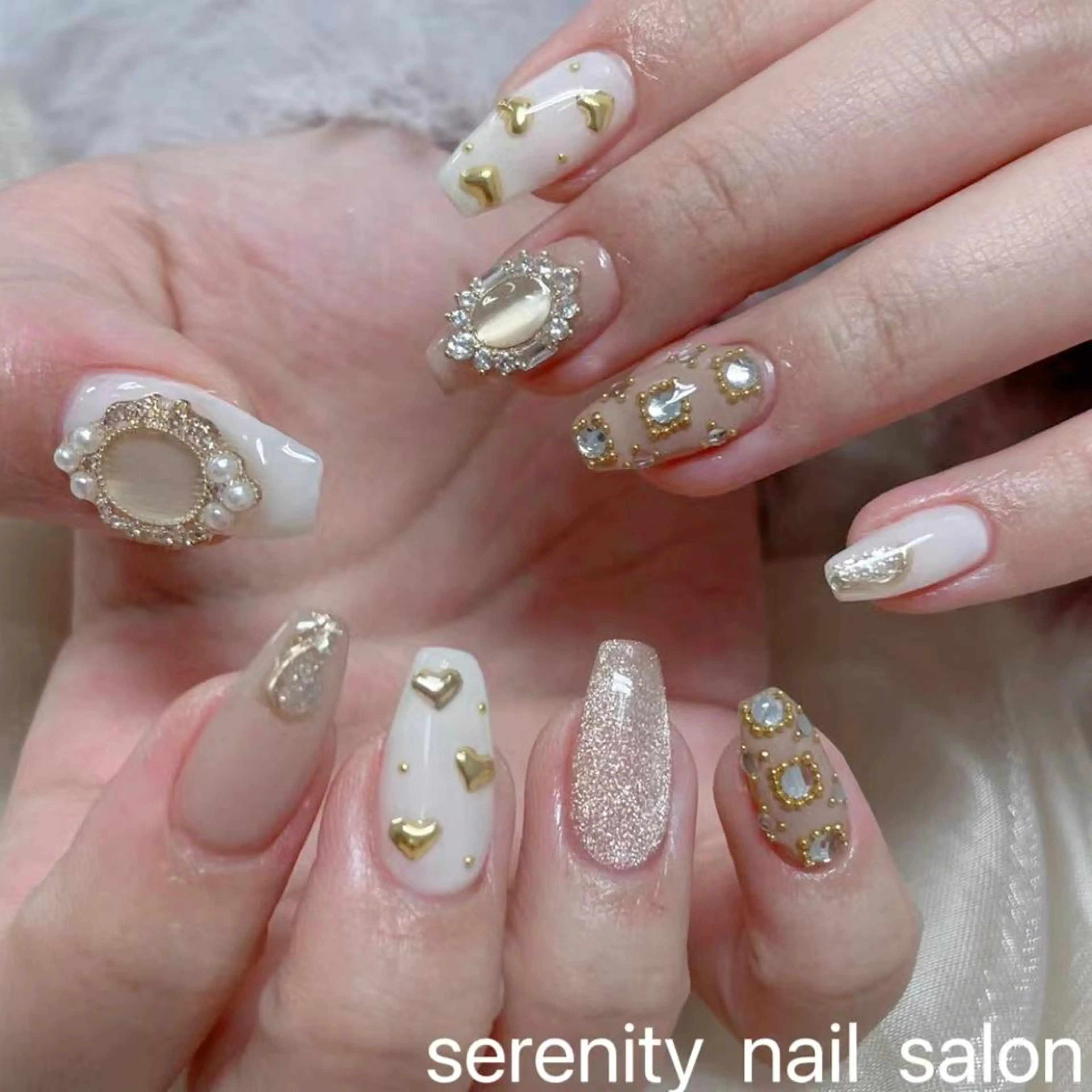 ネイル ハンドネイル ハンドケア ✨Serenity Nail salonのネイルデザイン
