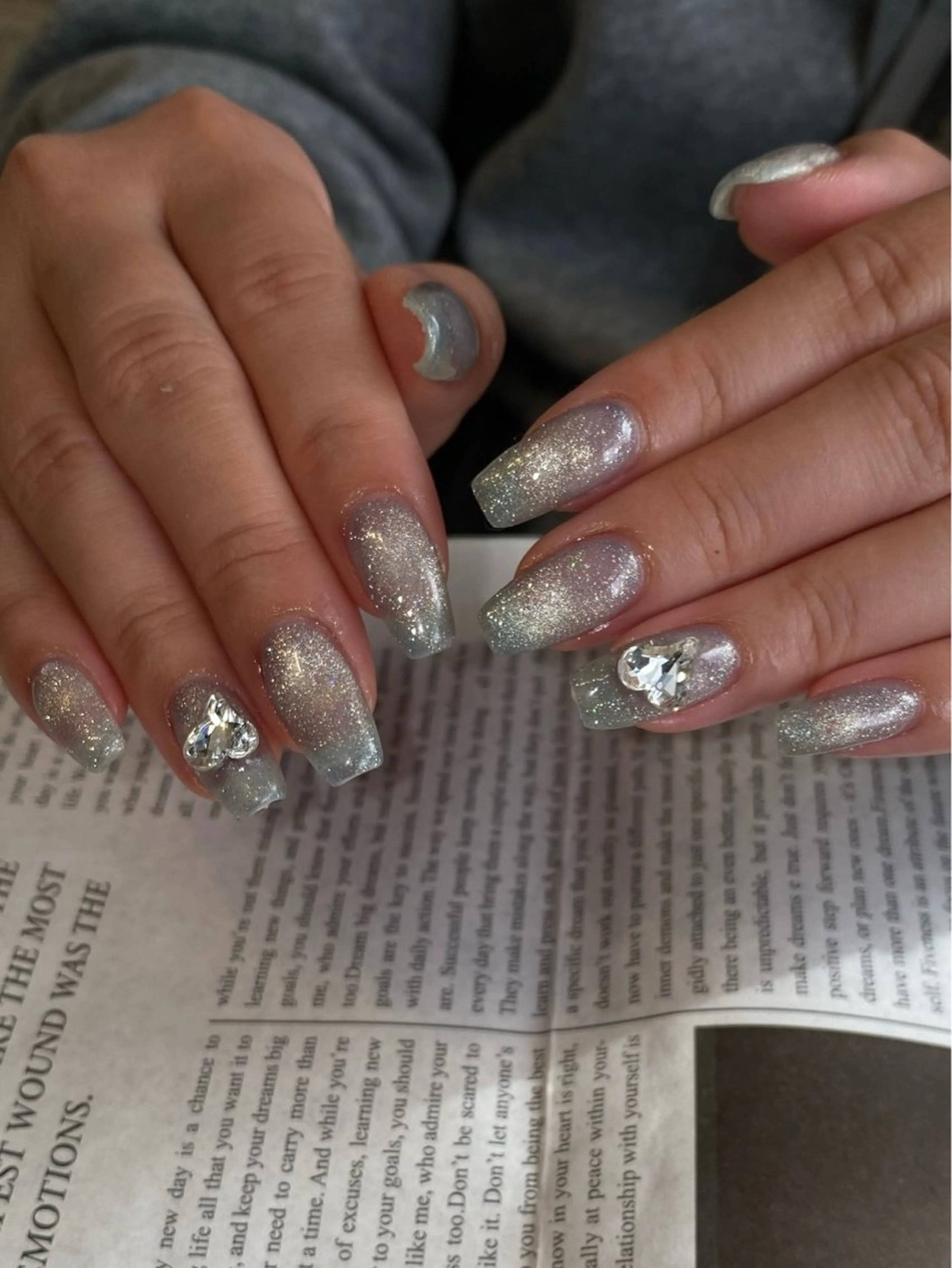 ネイル 長さ出し フラッシュネイル マグネットネイル ハンドネイル ハンドケア nail salon maniのネイルデザイン