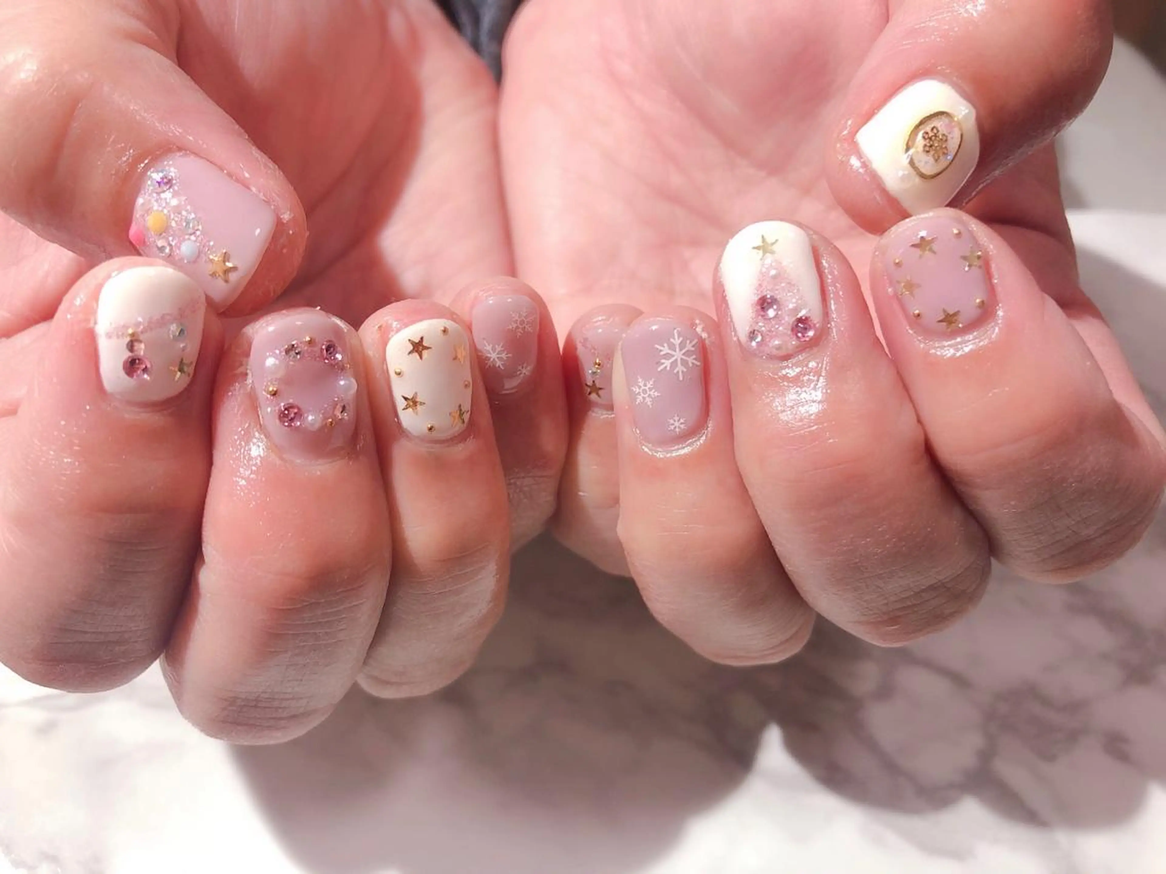 ネイル 持ち込み Regaro i.sのネイルデザイン