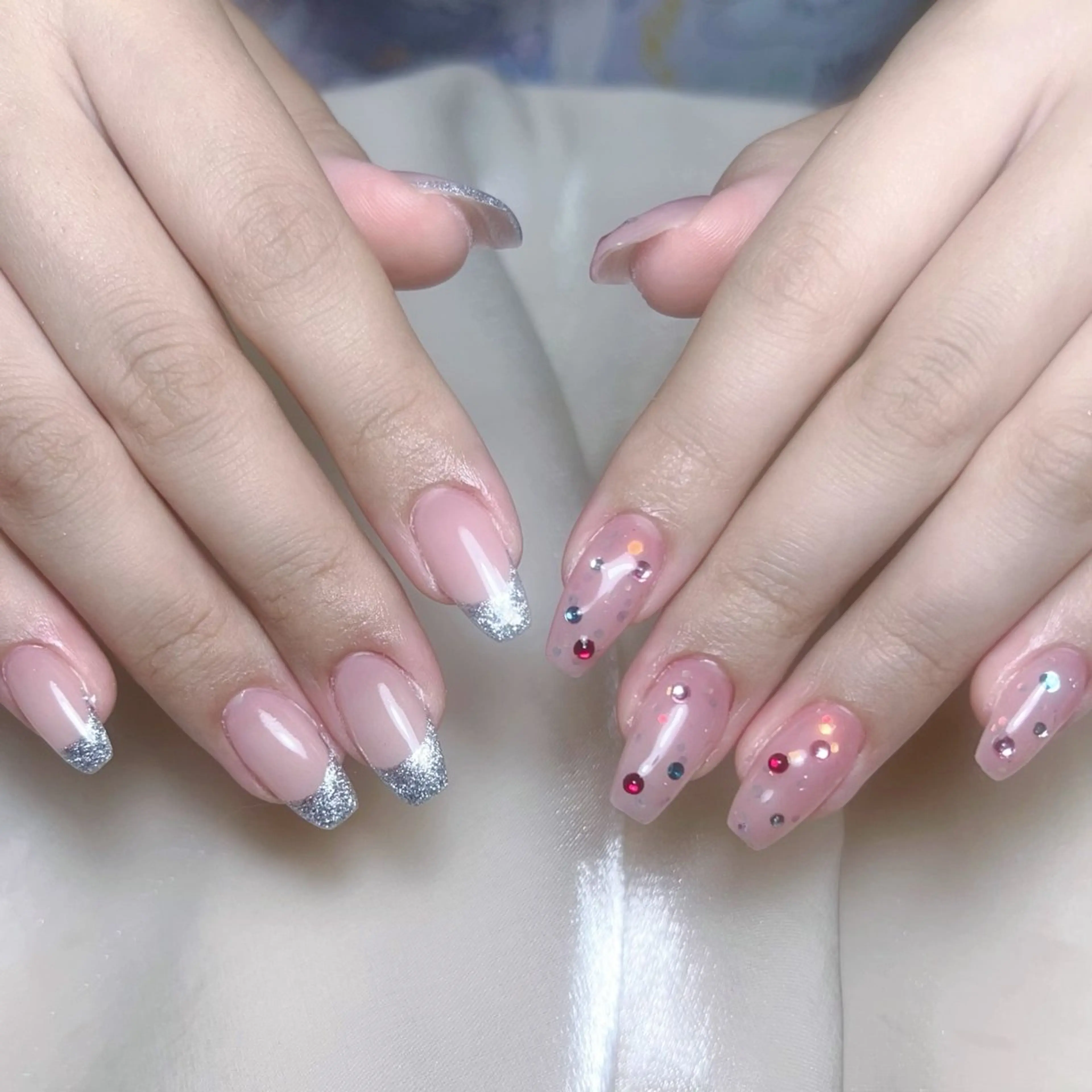 メンズ ネイル メンズ韓国風 アートネイル オーロラネイル ガーリー キラキラネイル ハンドネイル Nail salon 木にいるのネイルデザイン