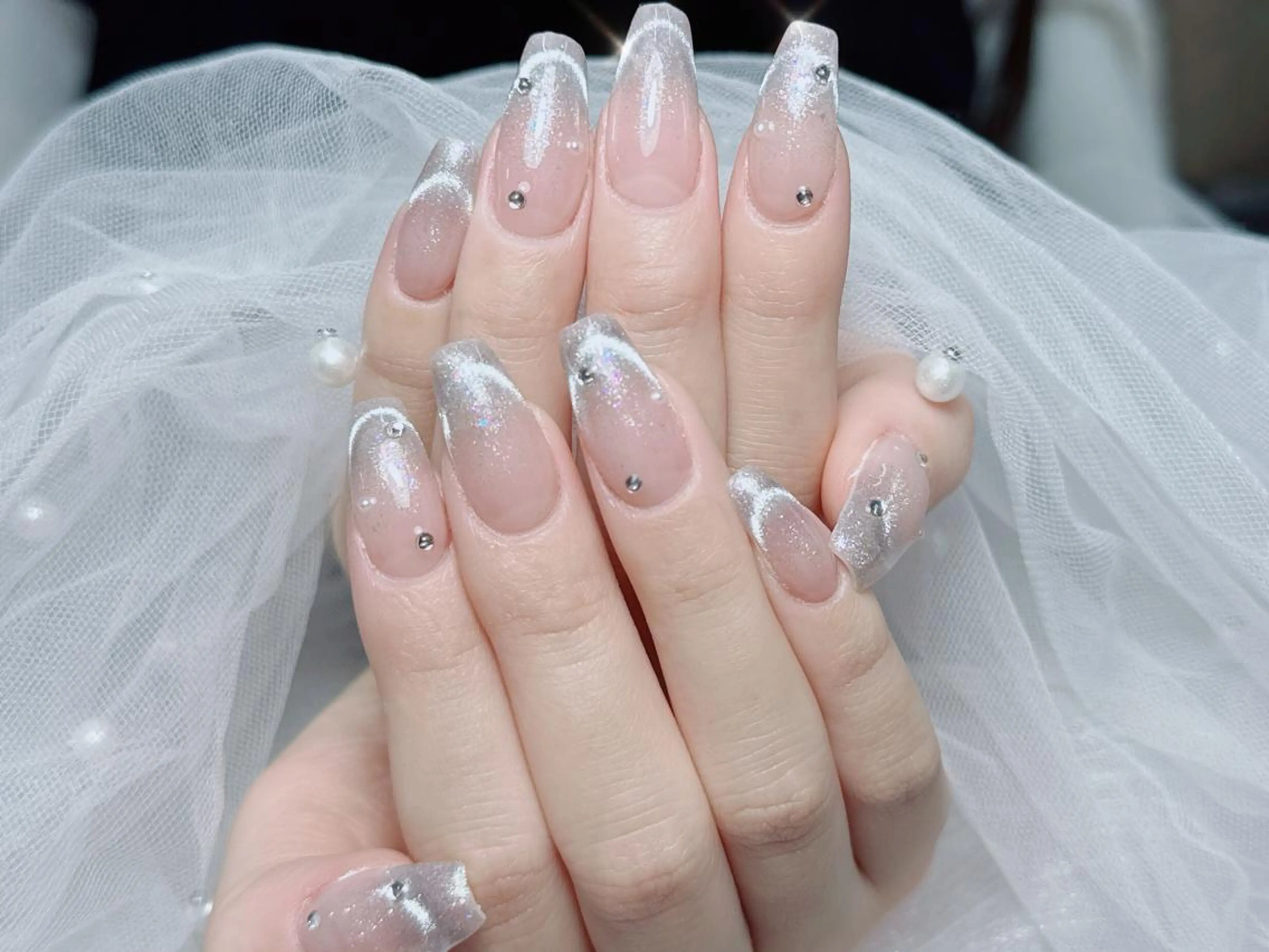 ネイル オーロラネイル チークネイル 長さ出し フットネイル フレンチネイル ハンドネイル ハンドケア yumi nailのネイルデザイン