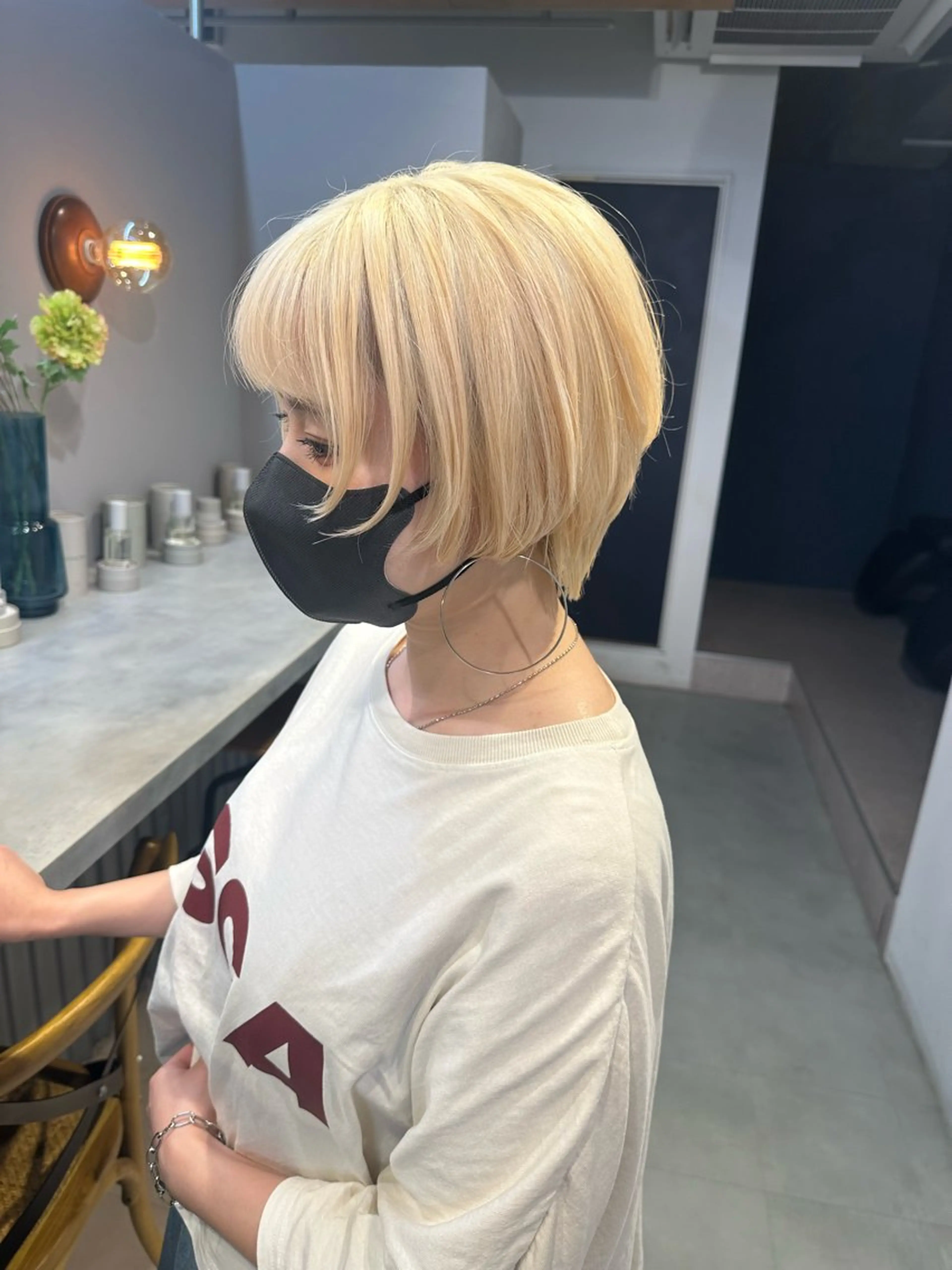 ショート カラー カット ヘアカラー トリートメント 💖ハイライト/ハイ トーン💖MIKIのヘアスタイル