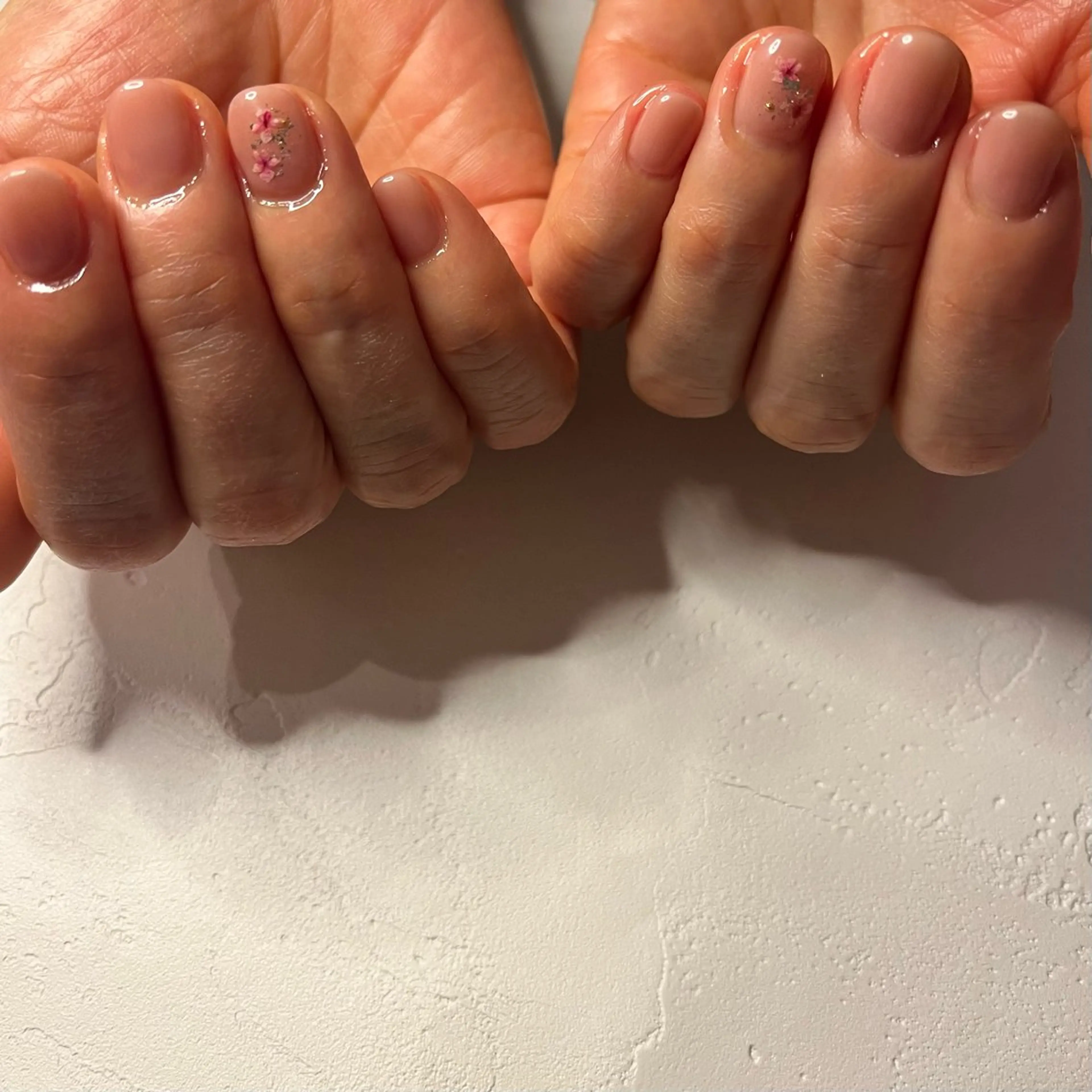 ネイル ジェルネイル ワンカラーネイル パラジェル ハンドネイル nail slow.のネイルデザイン