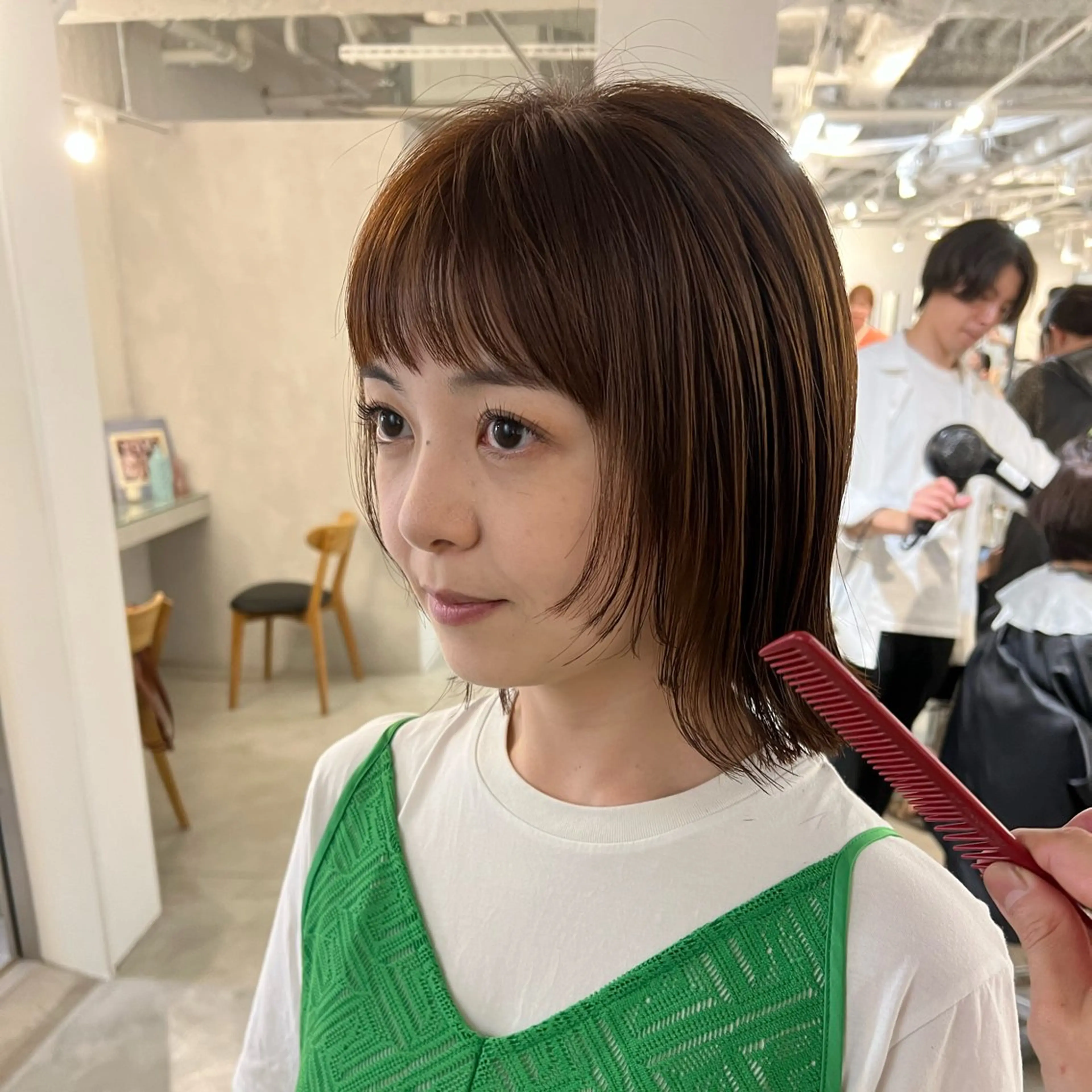 ミディアム カラー ボブ カット ヘアカラー トリートメント レイヤーカットのプロ 大人ヘア宮森貴志のヘアスタイル