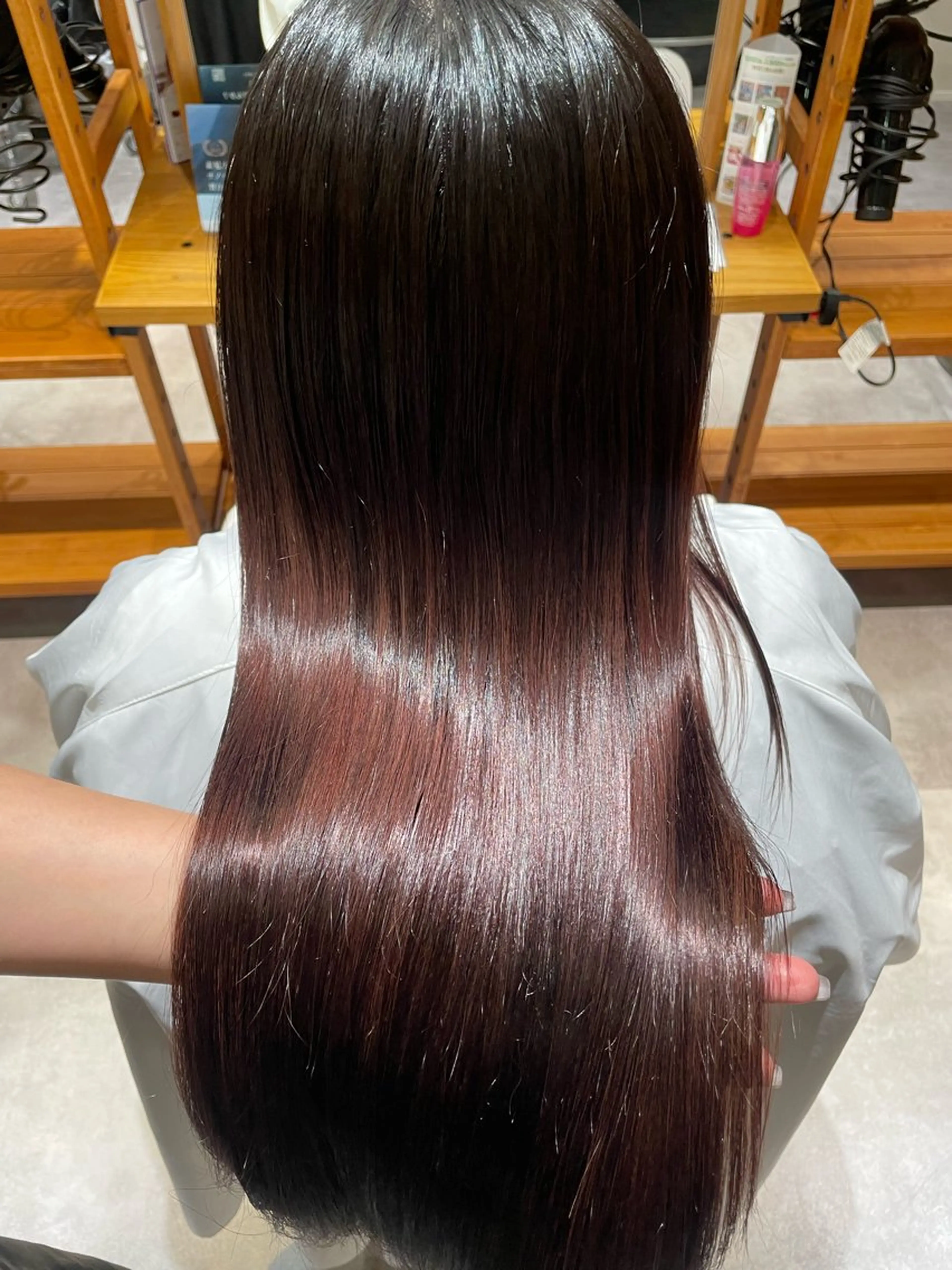 ロング カラー ブラウンカラー ピンクカラー ピンクブラウン トリートメント カット ヘアカラー トリートメント 🩵近藤 莉子🩵のヘアスタイル