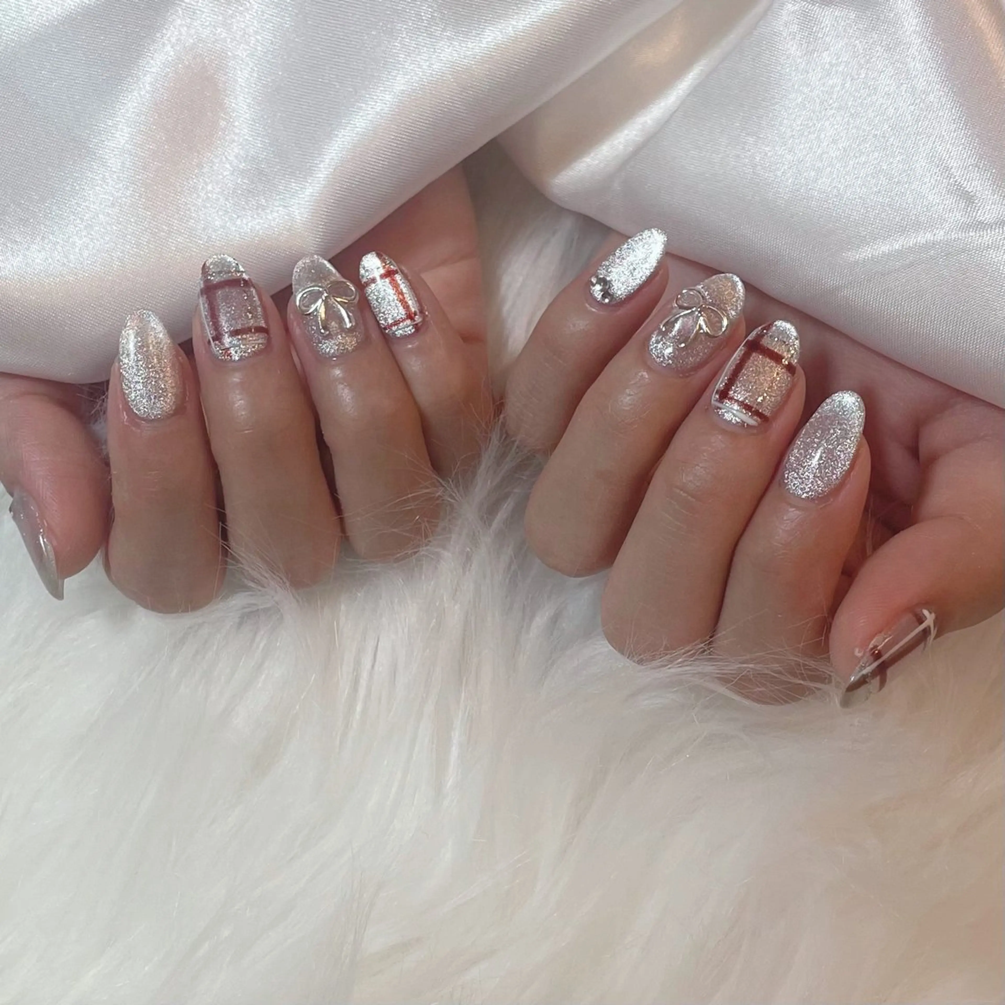 ネイル ブルー フレンチネイル キラキラネイル マグネットネイル ニュアンスネイル timtam --sakiのネイルデザイン