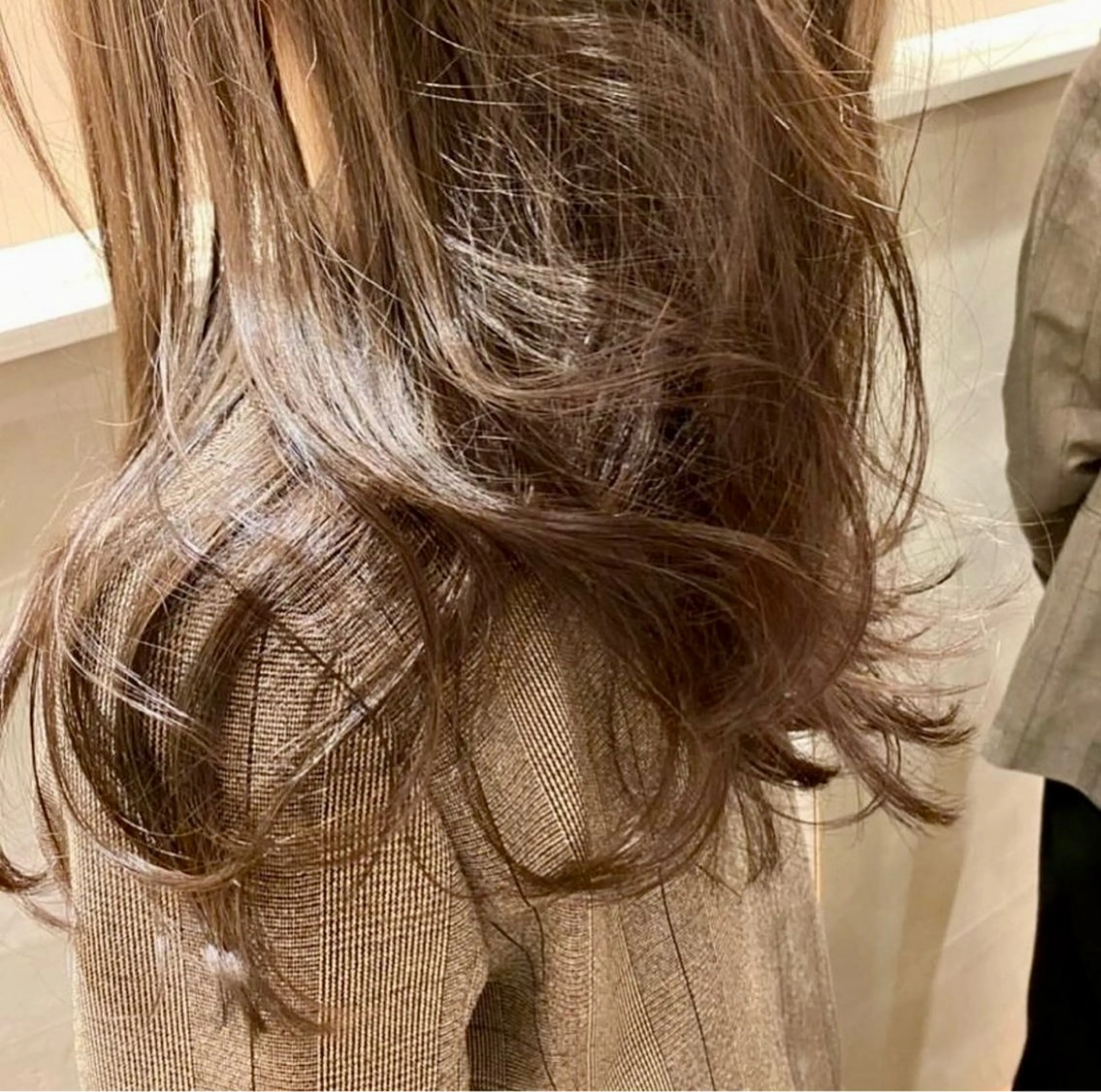 ミディアム カラー パーマ カット ヘアカラー トリートメント レイヤー/透明感/ 髪質改善🩵NANAのヘアスタイル