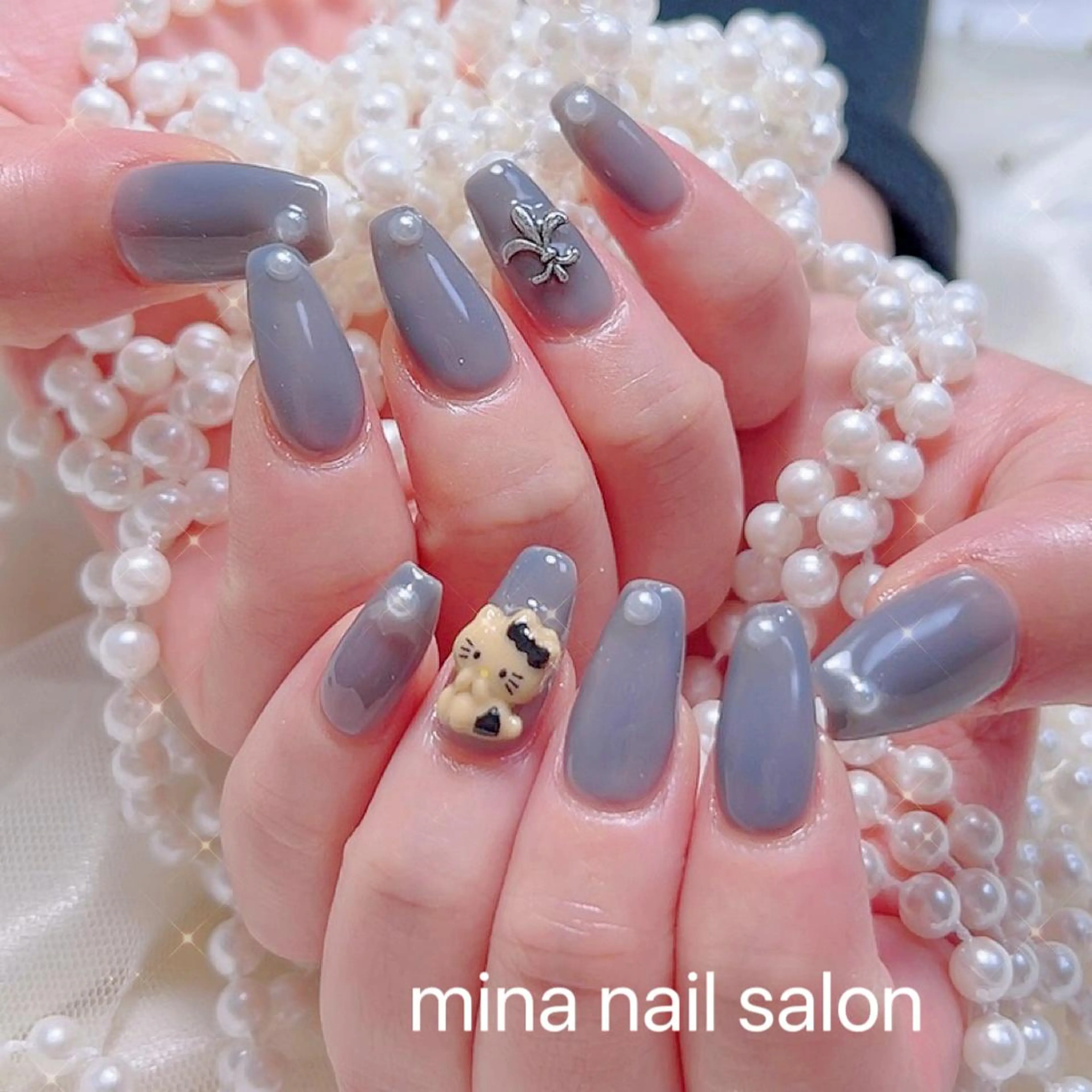 ネイル queens nailsalonのネイルデザイン