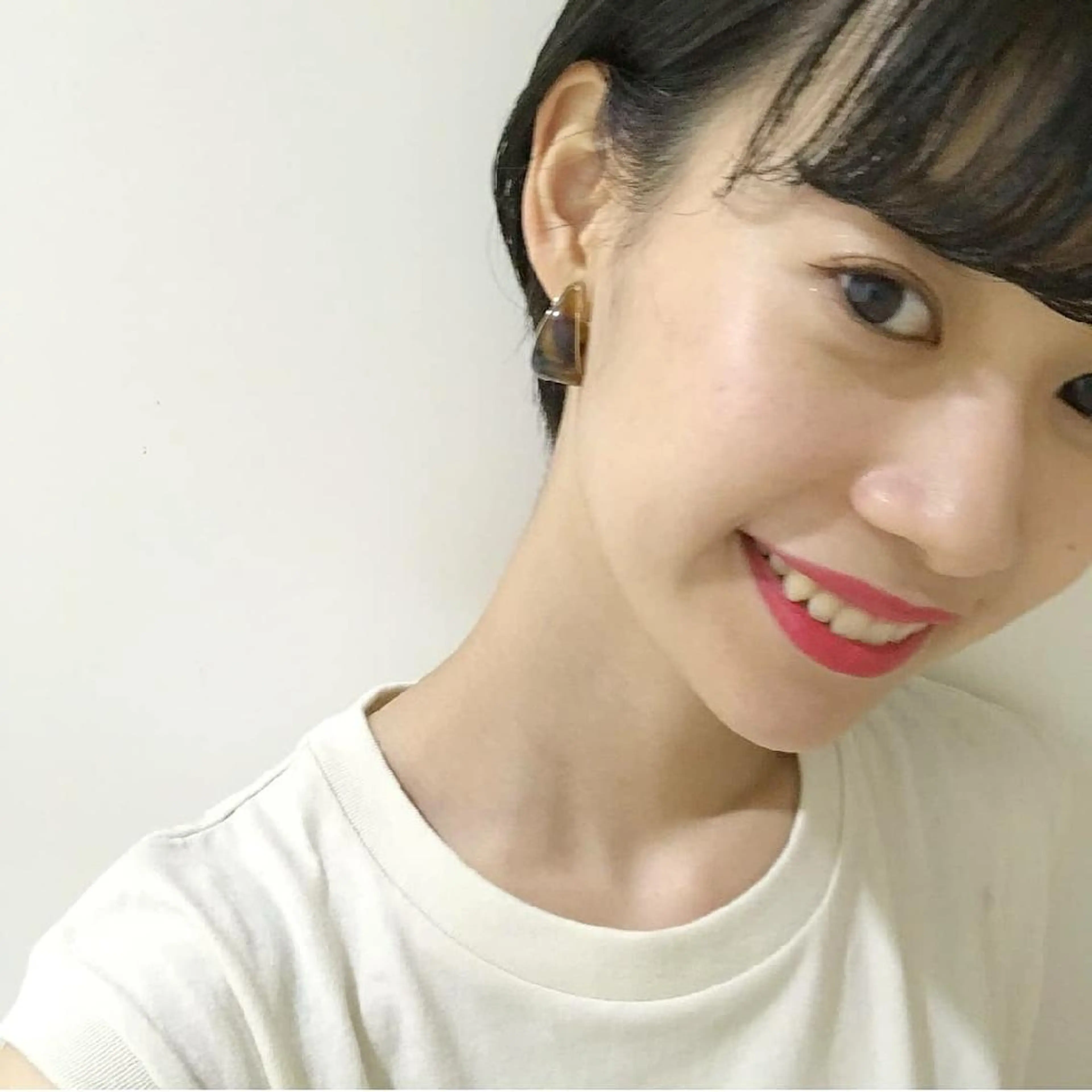 ショート カラー ショートヘア iplus✴ まつげ、眉毛、耳つぼのマツエク・マツパデザイン