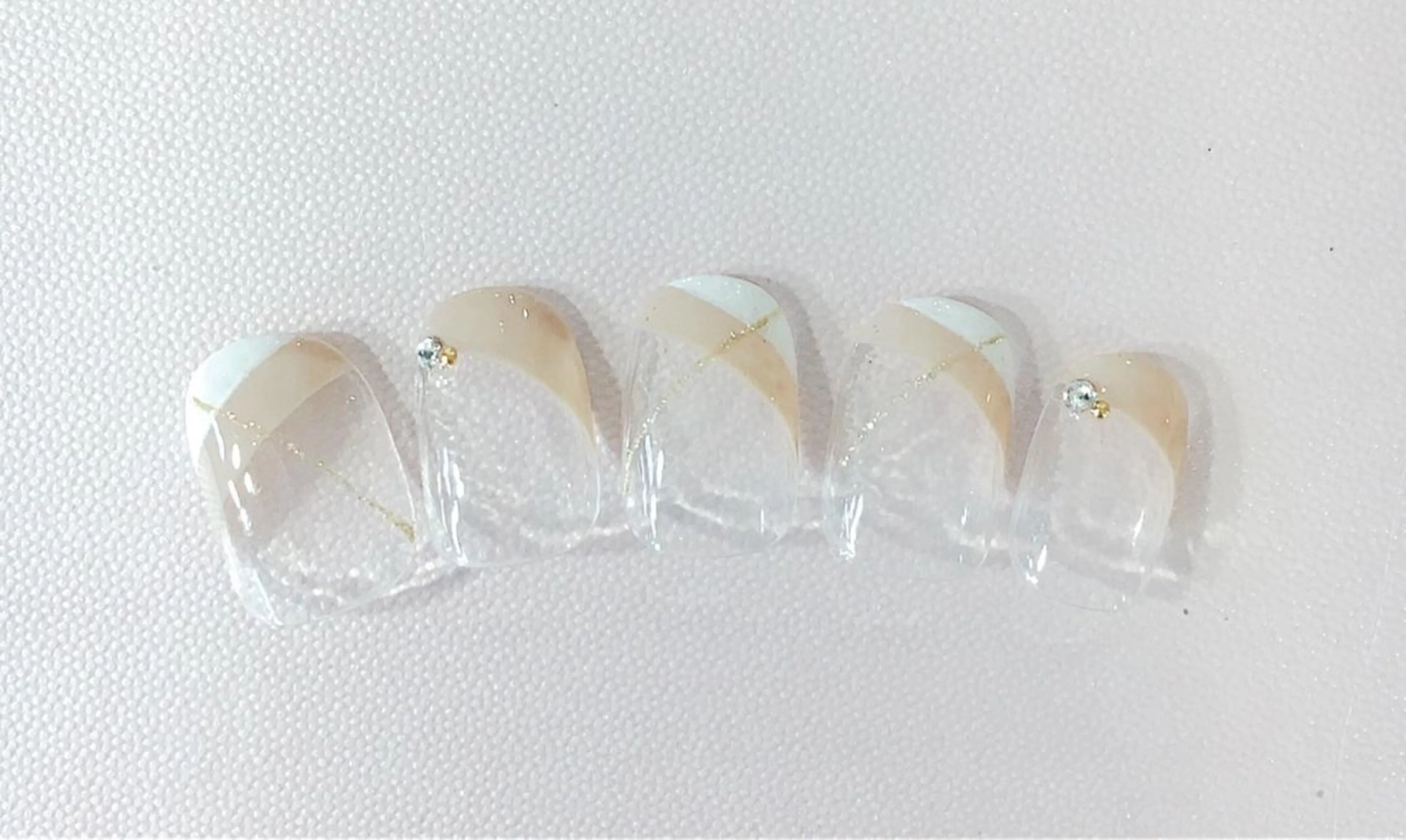 ネイル ビジューバイアクイユネイルズ東中野店所属・ビジューバイアクイユ ネイルズ　東中野店のネイルデザイン