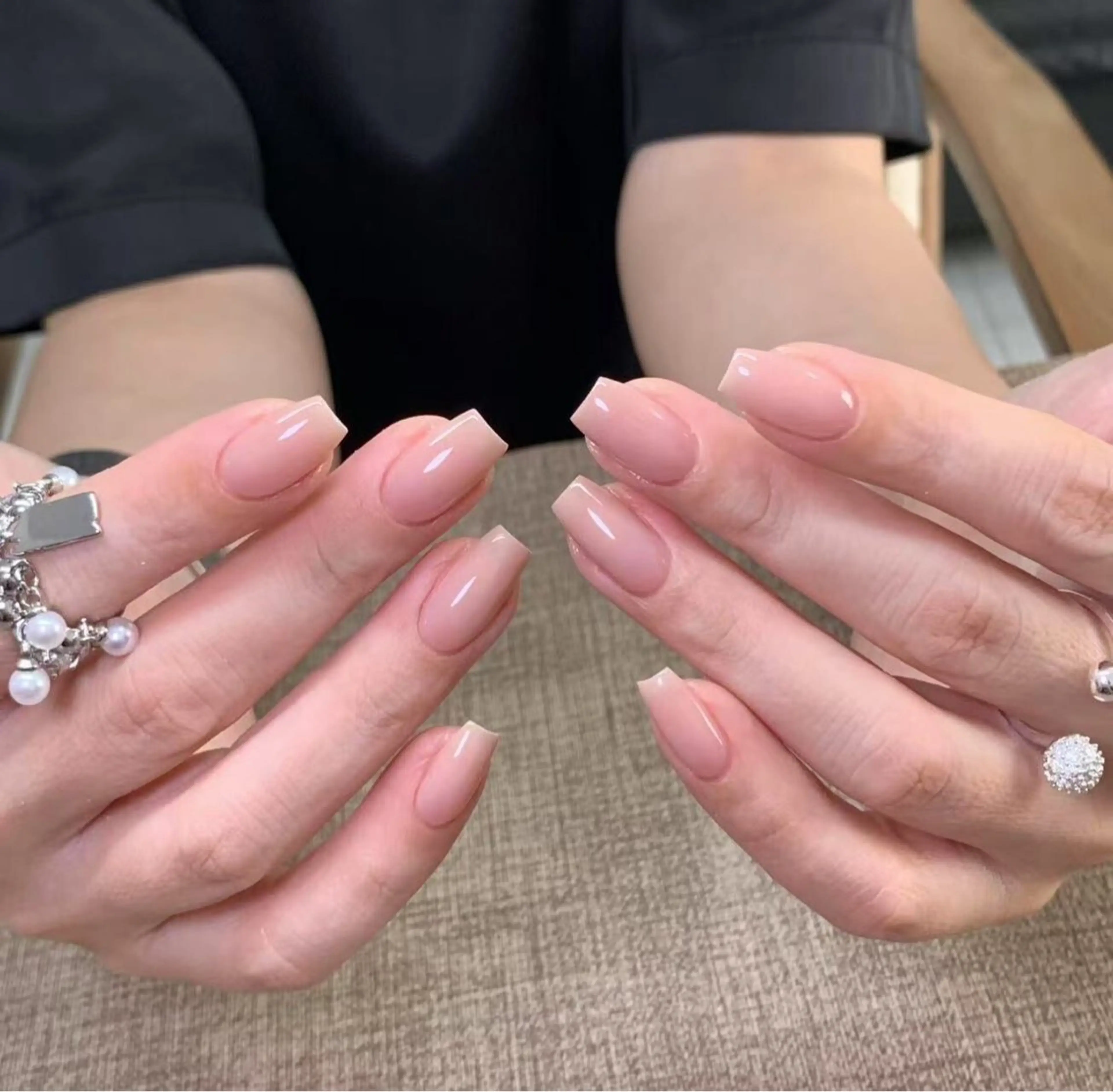 ネイル 小 雨のネイルデザイン